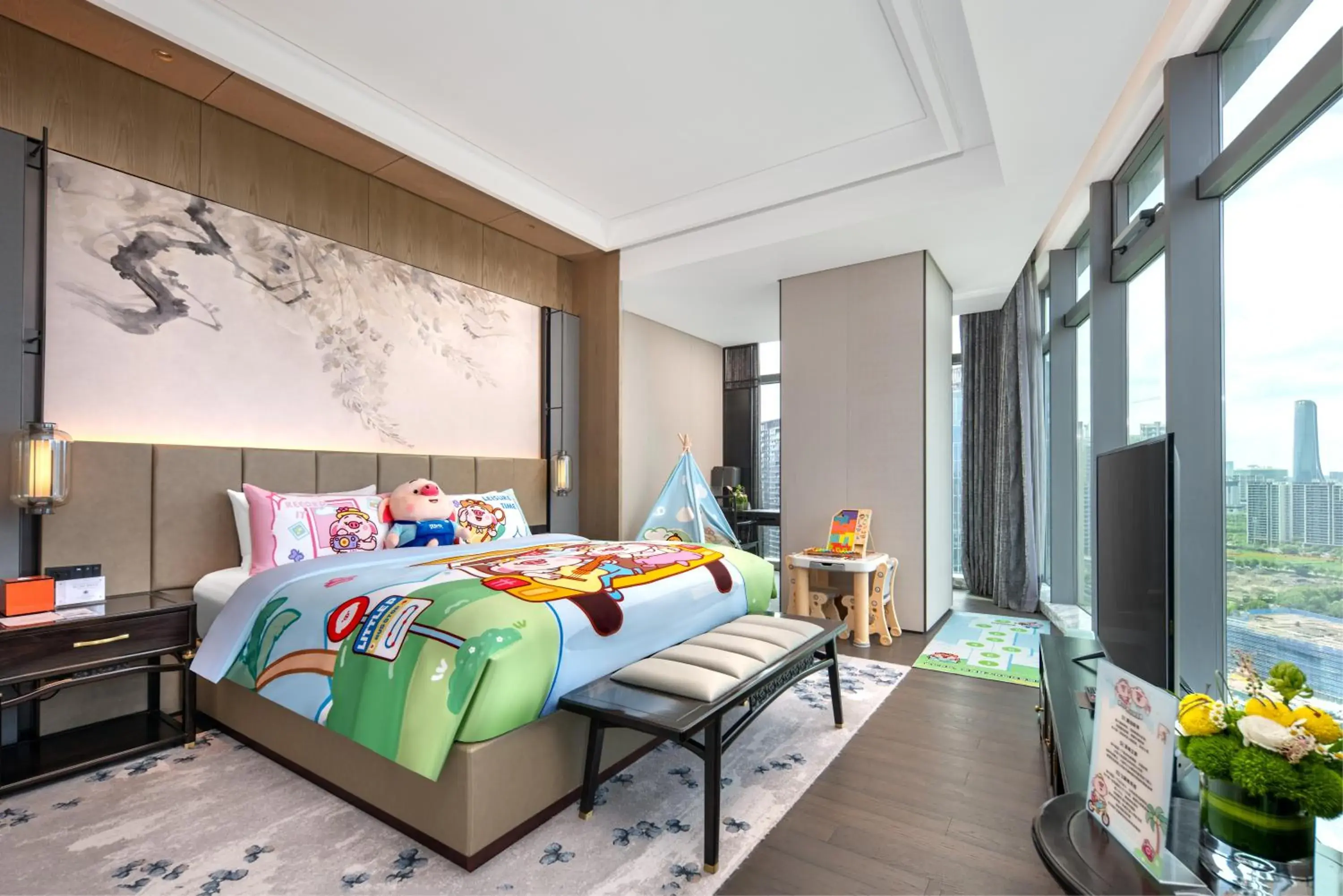 Bed in Sofitel Hangzhou Yingguan-Olympic Center Hotel Bed in Sofitel Hangzhou Yingguan-Olympic Center Hotel