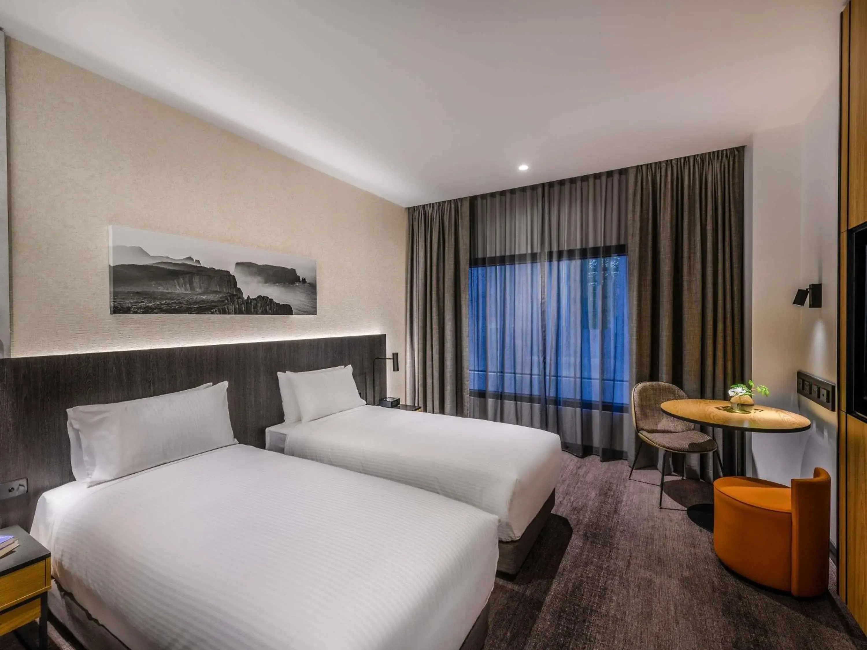 Bedroom, Bed in Mövenpick Hotel Hobart Bedroom, Bed in Mövenpick Hotel Hobart