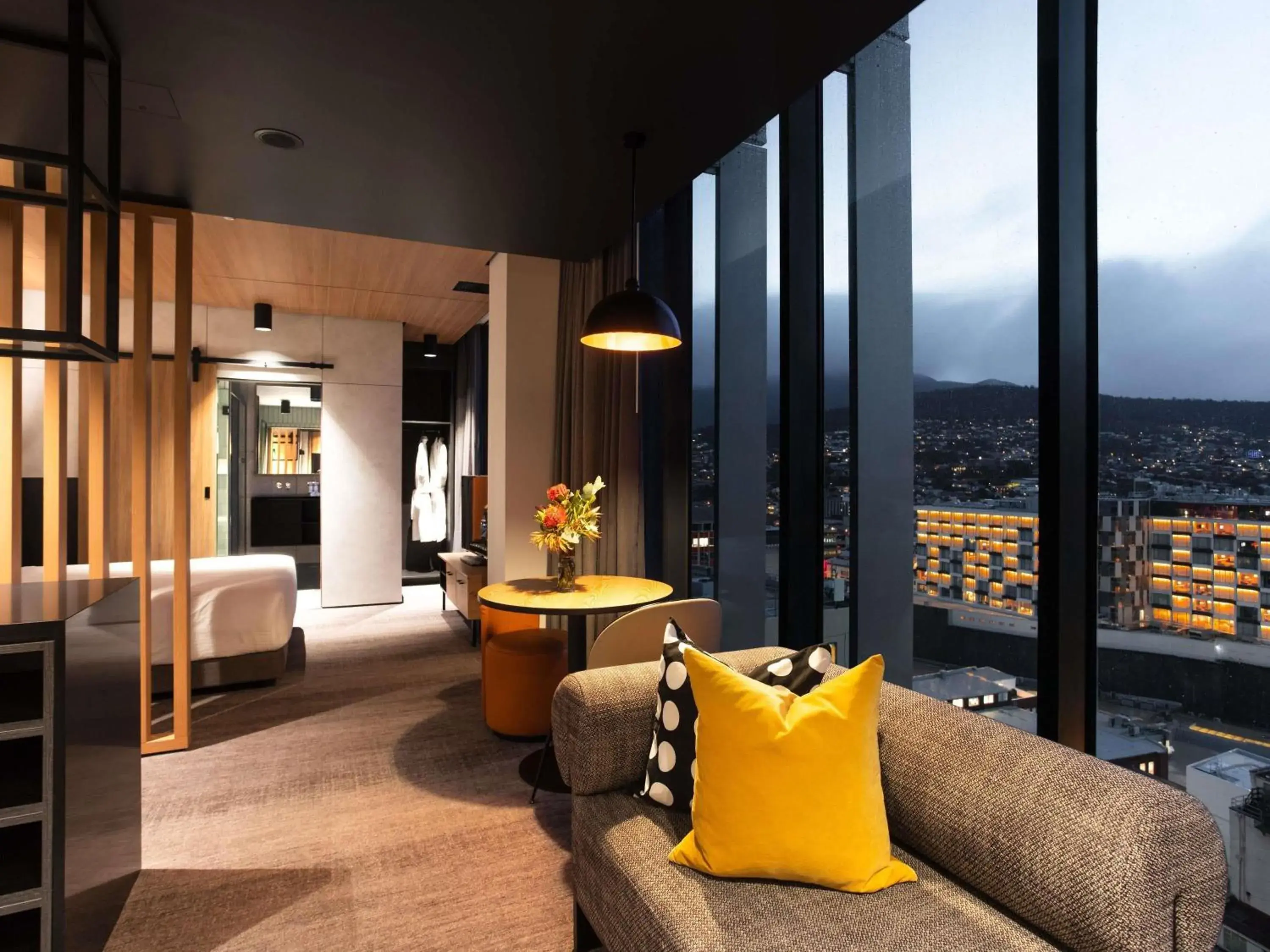 Nipaluna Suite City Views with One King Bed in Mövenpick Hotel Hobart Nipaluna Suite City Views with One King Bed in Mövenpick Hotel Hobart