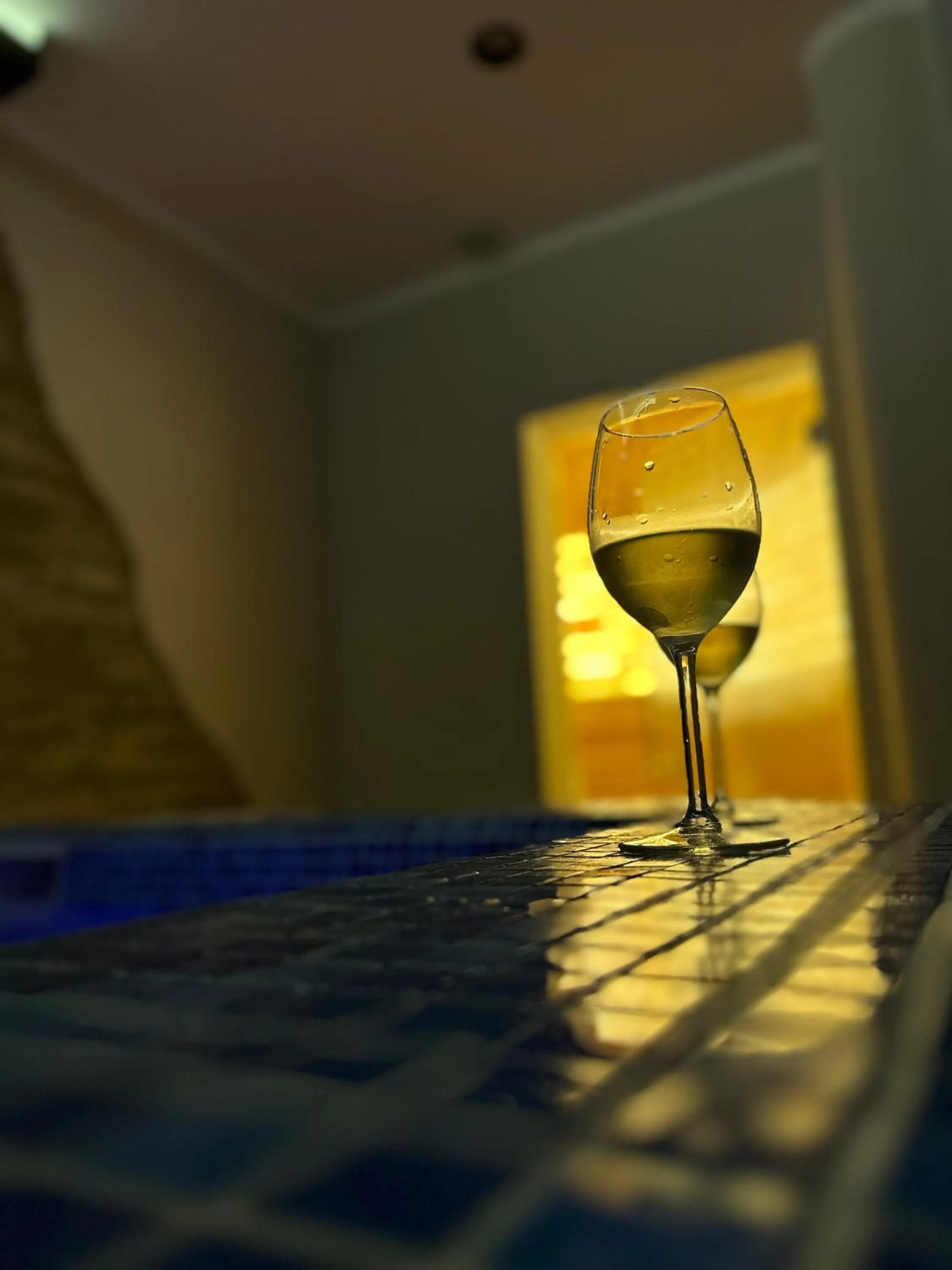 Hot Tub in Fenix Apartments