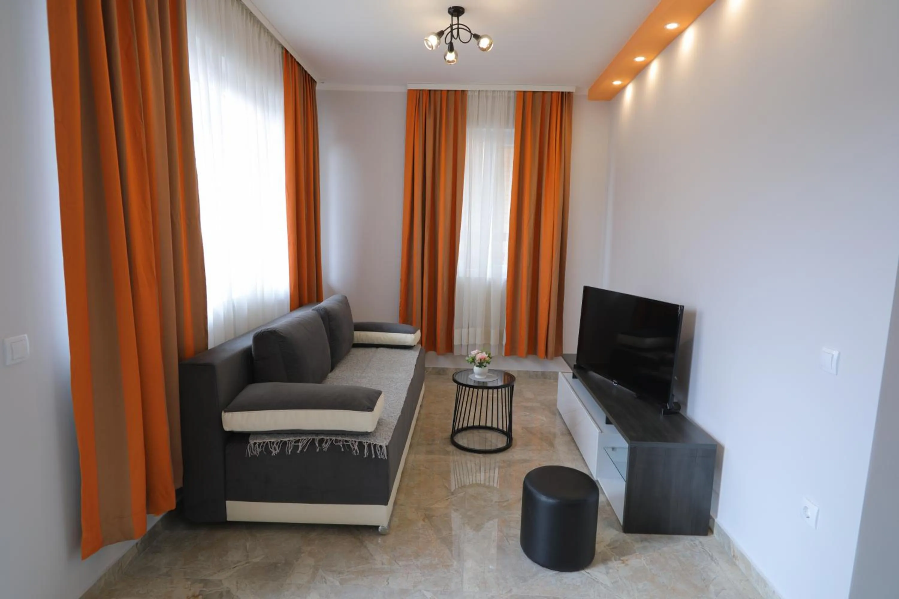 TV and multimedia in Fenix Apartments