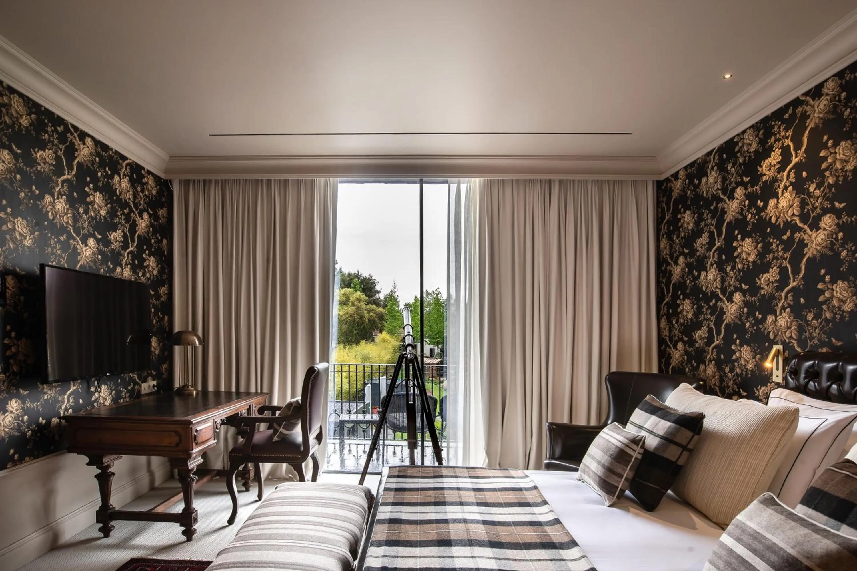 Bed in Vinha Boutique Hotel - The Leading Hotels of the World