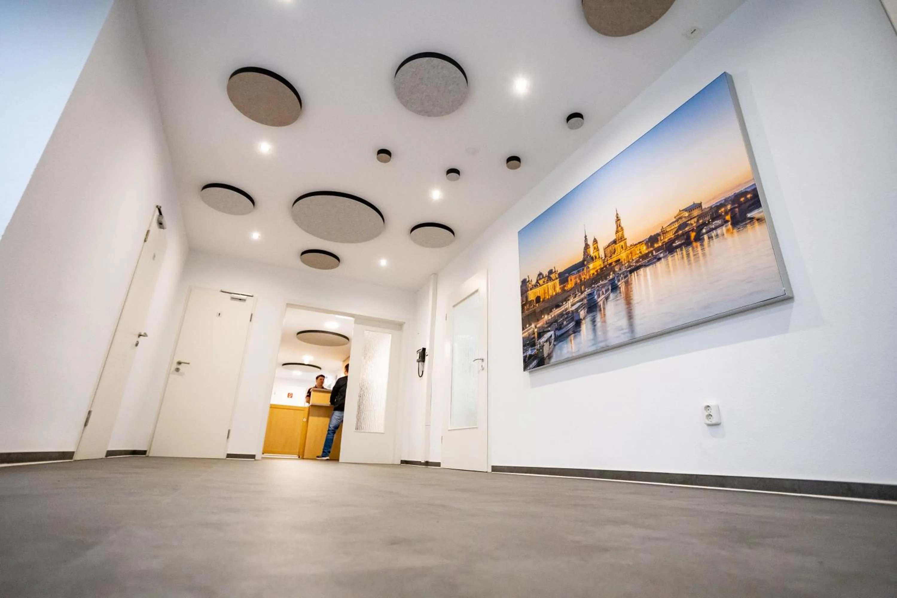 Lobby or reception in Sportpension Dresden