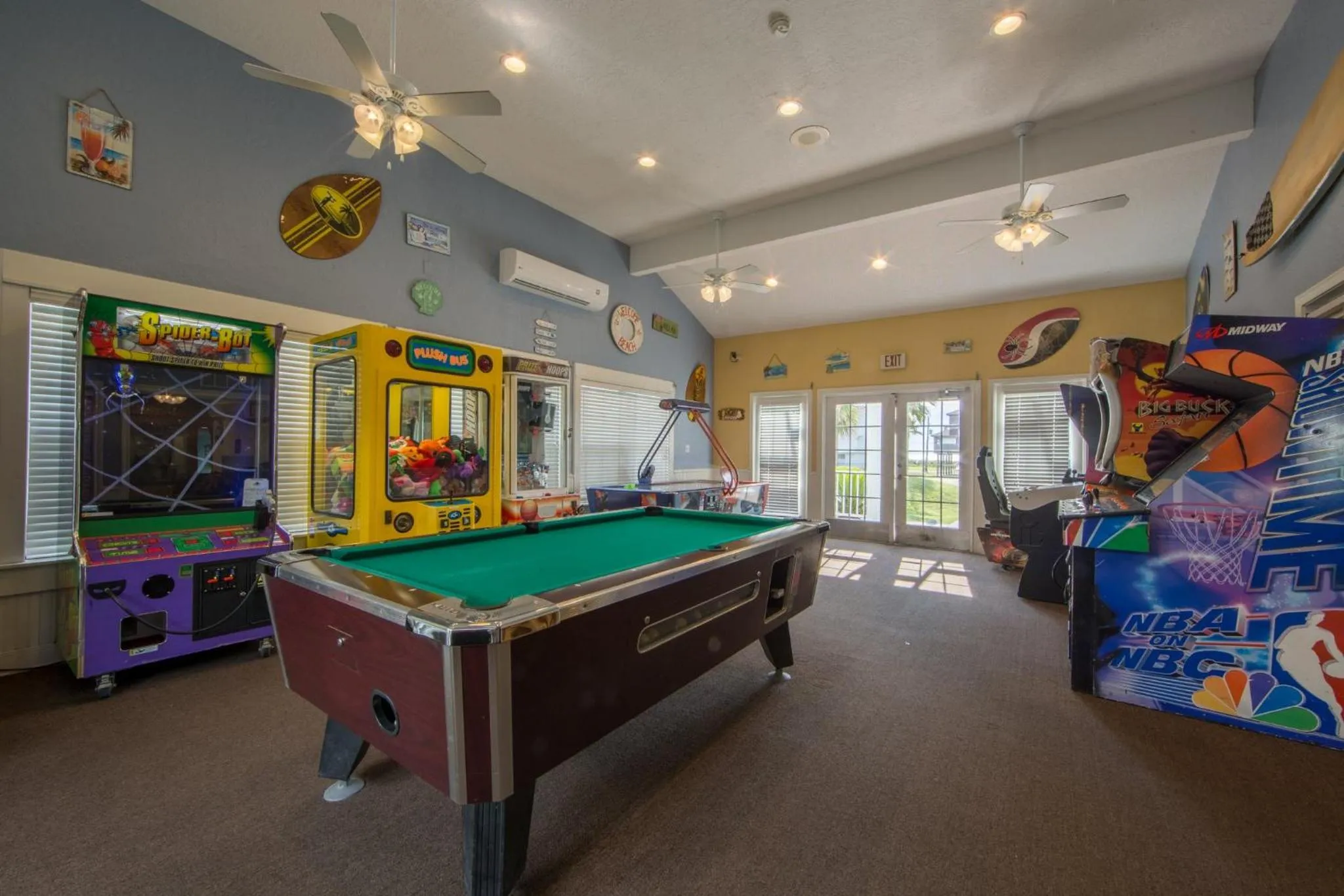 Game Room in Holiday Inn Club Vacations Galveston Seaside Resort