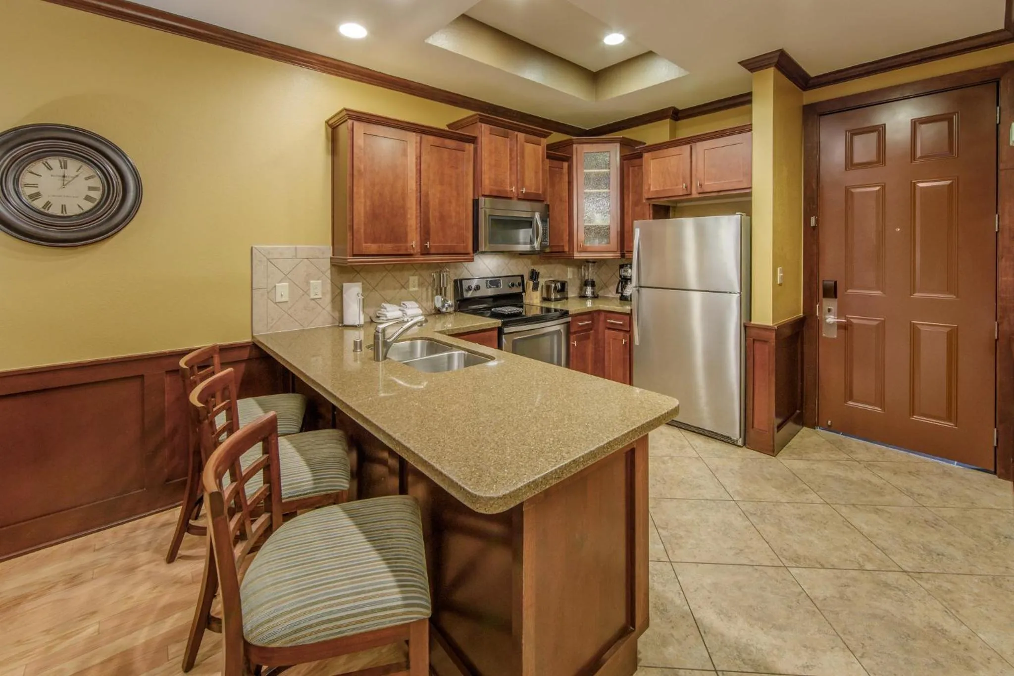 Photo of the whole room in Holiday Inn Club Vacations Galveston Seaside Resort