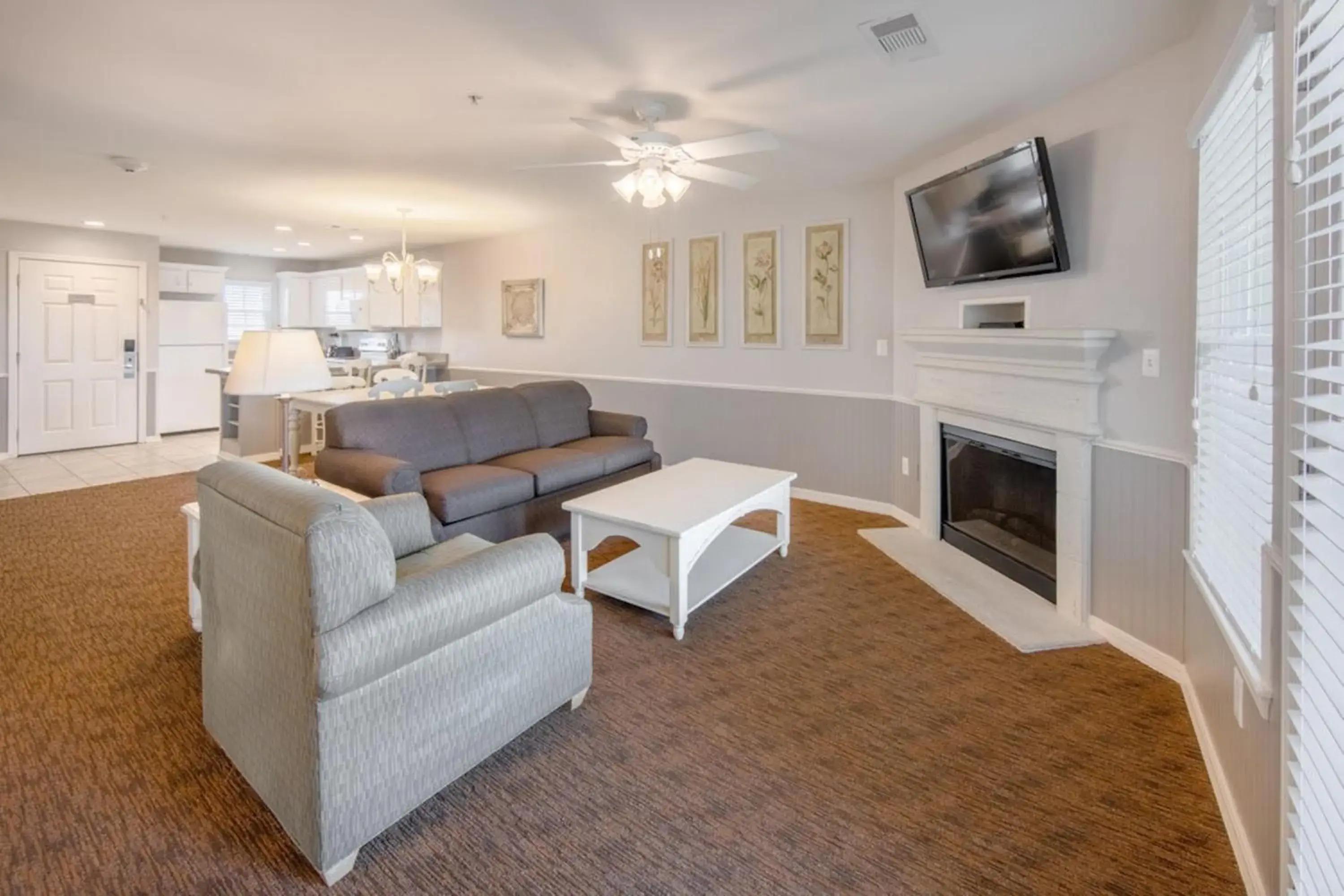 Photo of the whole room in Holiday Inn Club Vacations Galveston Seaside Resort Photo of the whole room in Holiday Inn Club Vacations Galveston Seaside Resort