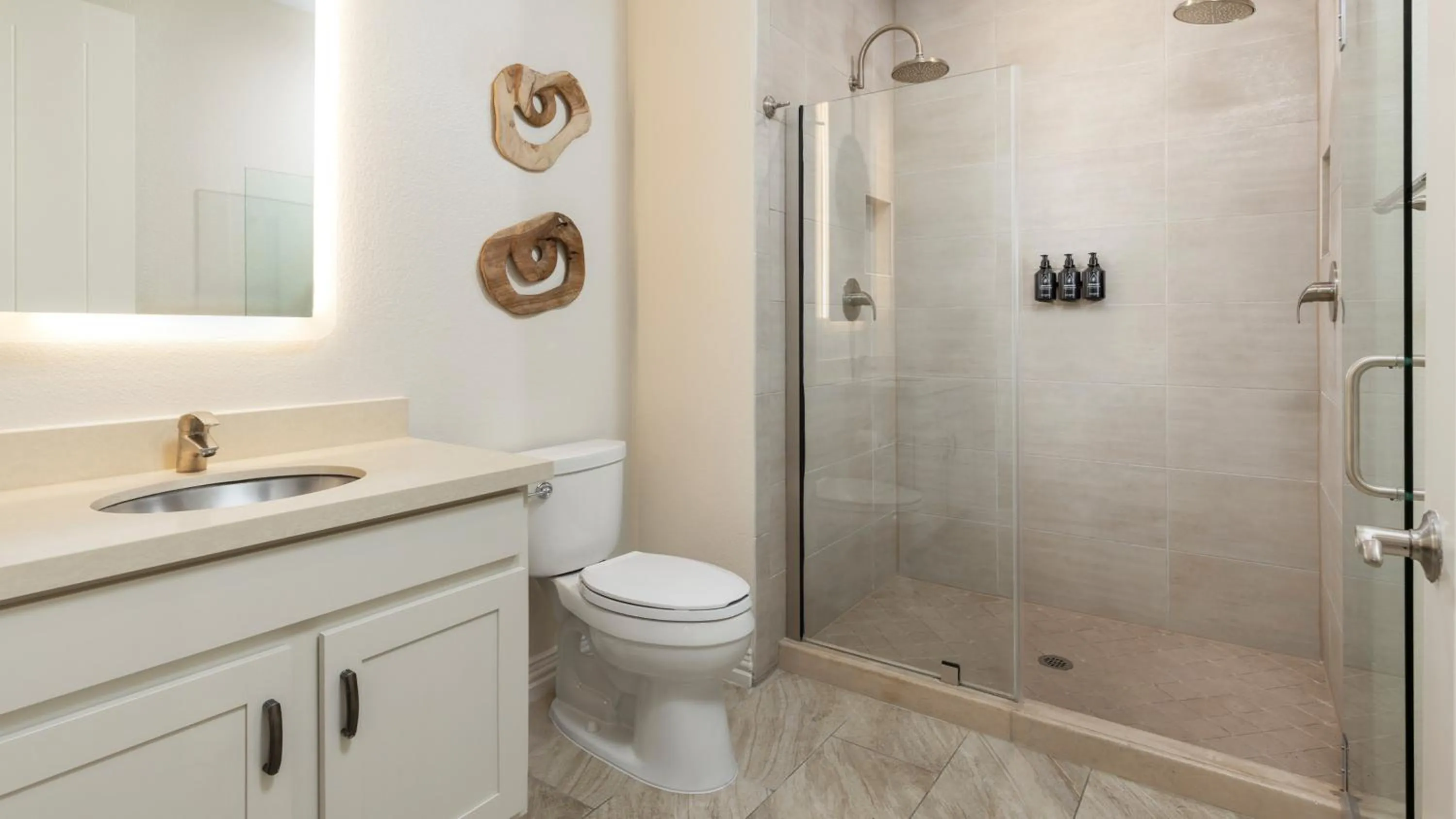 Photo of the whole room in Holiday Inn Club Vacations Galveston Seaside Resort