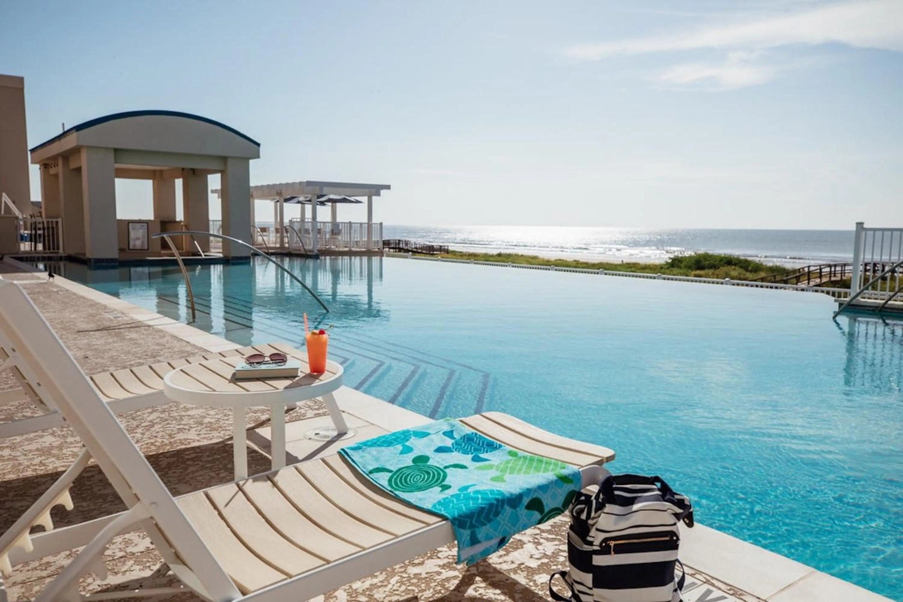 Swimming pool in Holiday Inn Club Vacations Galveston Seaside Resort