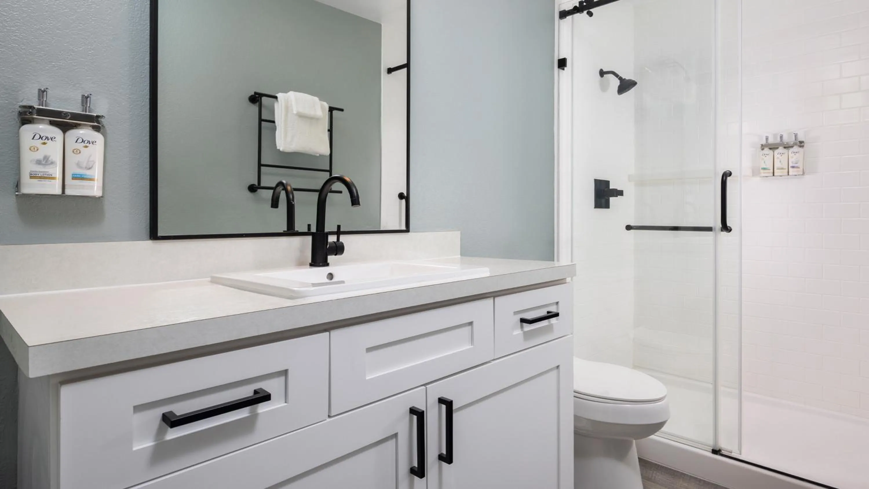 Photo of the whole room in Holiday Inn Club Vacations Galveston Seaside Resort