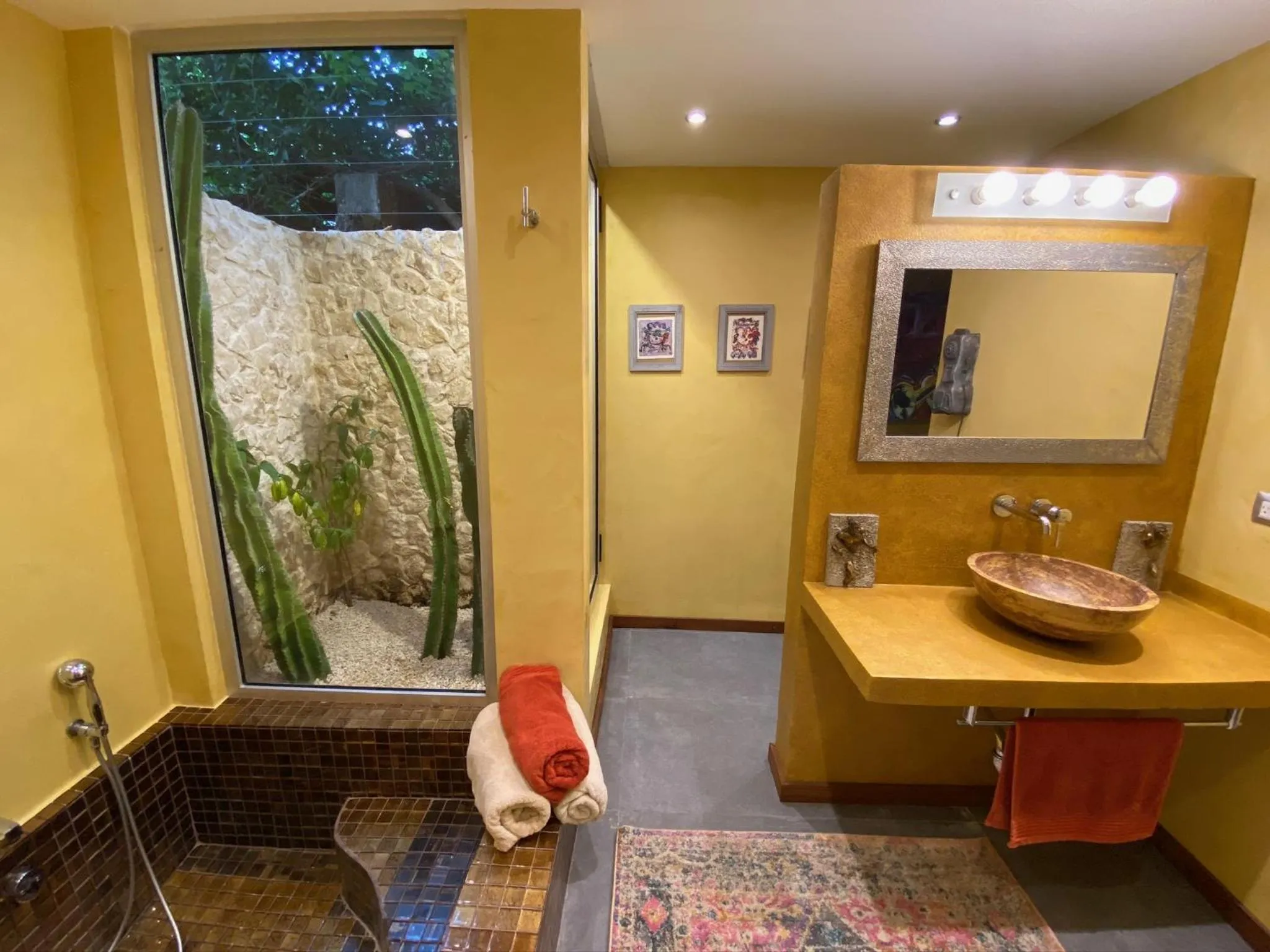 Bathroom in Casarte Boutique Hotel