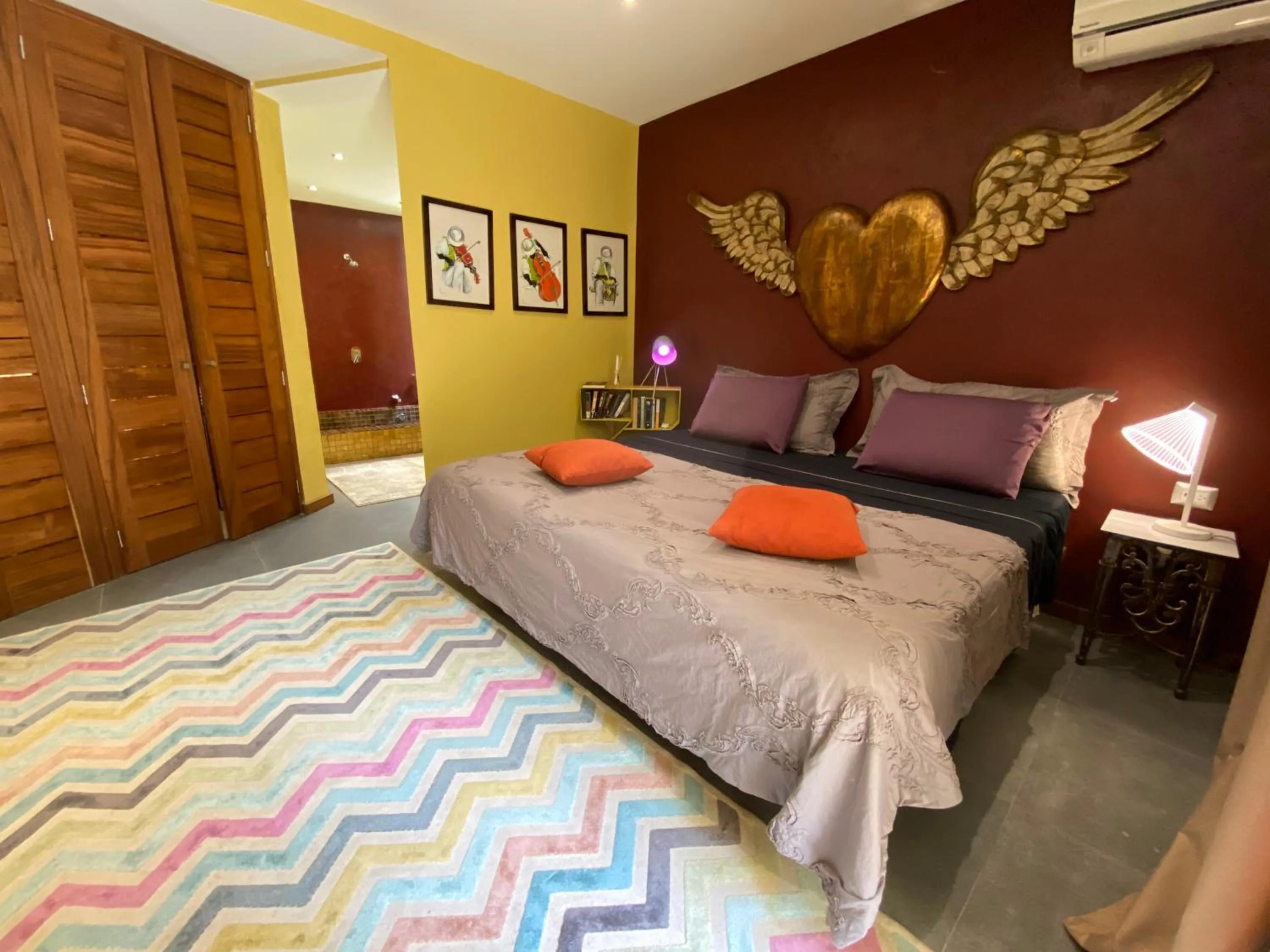 Bed in Casarte Boutique Hotel