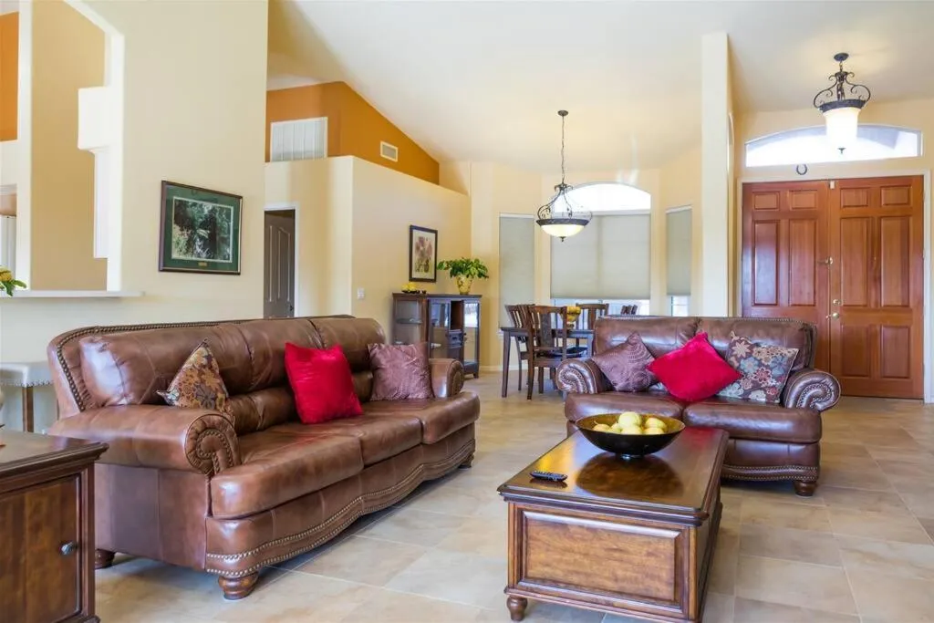 Spacious golf course house with pool heater, spa