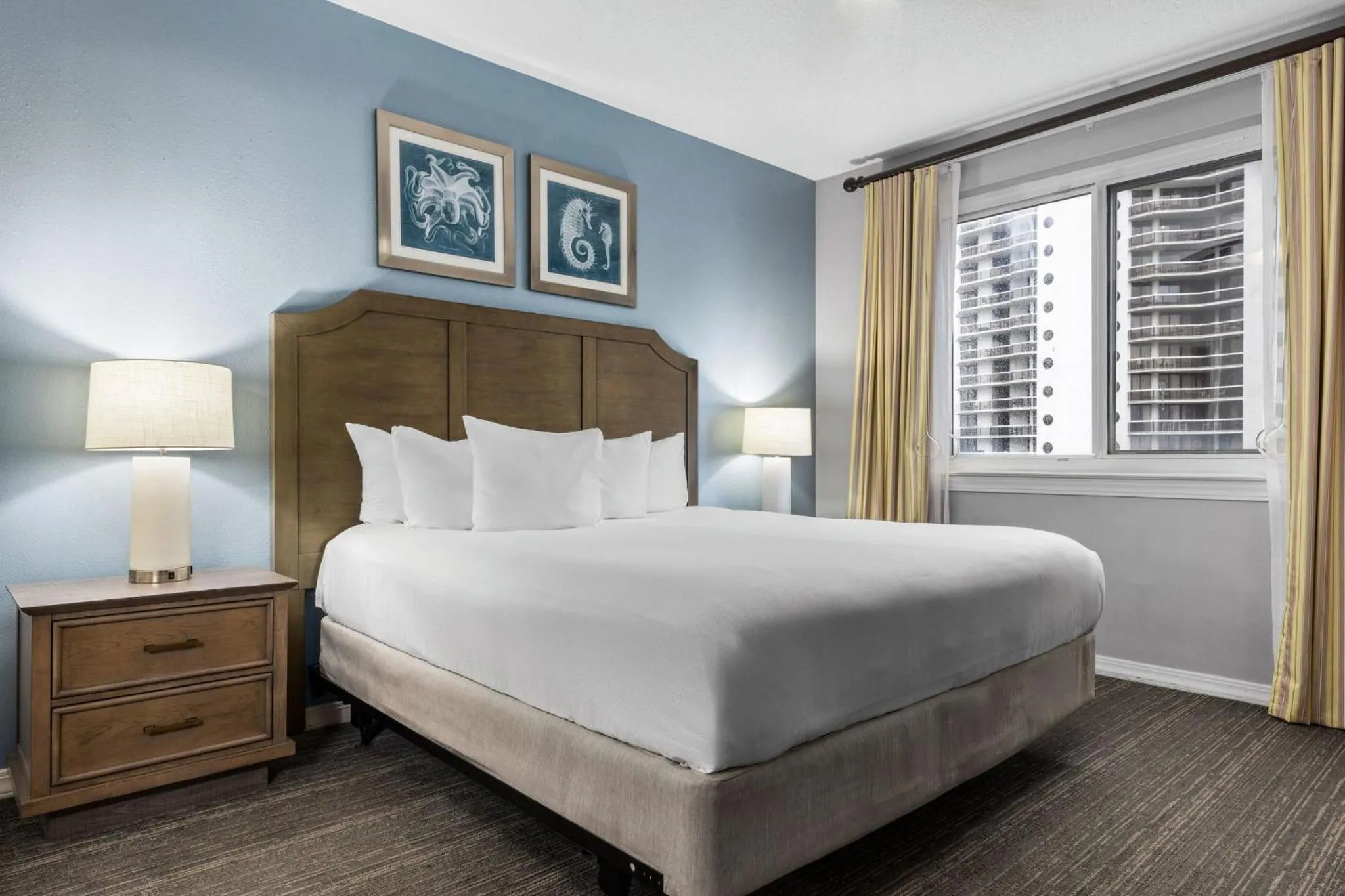 Bedroom, Bed in Club Wyndham at Majestic Sun