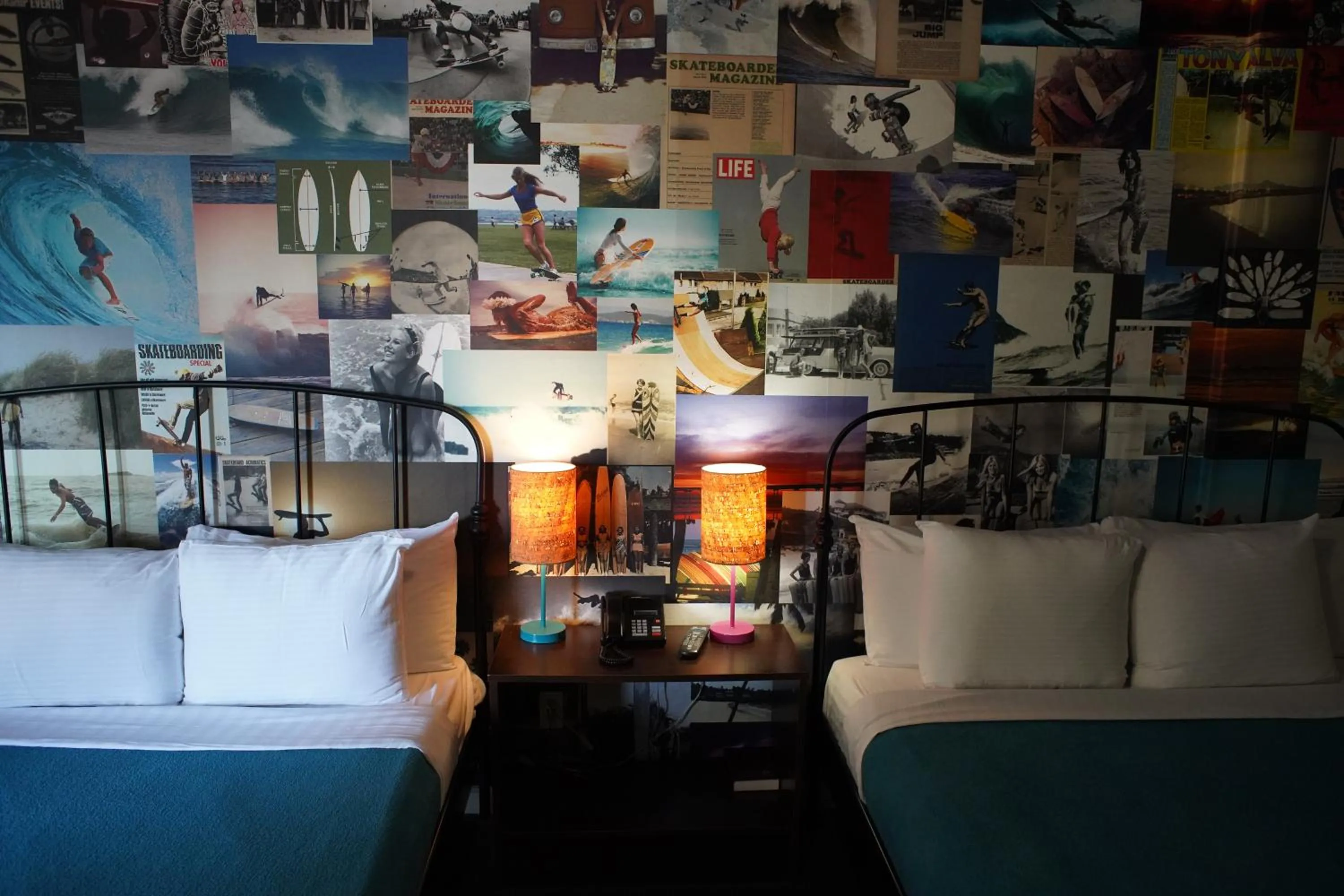 Bedroom in Huntington Surf Inn