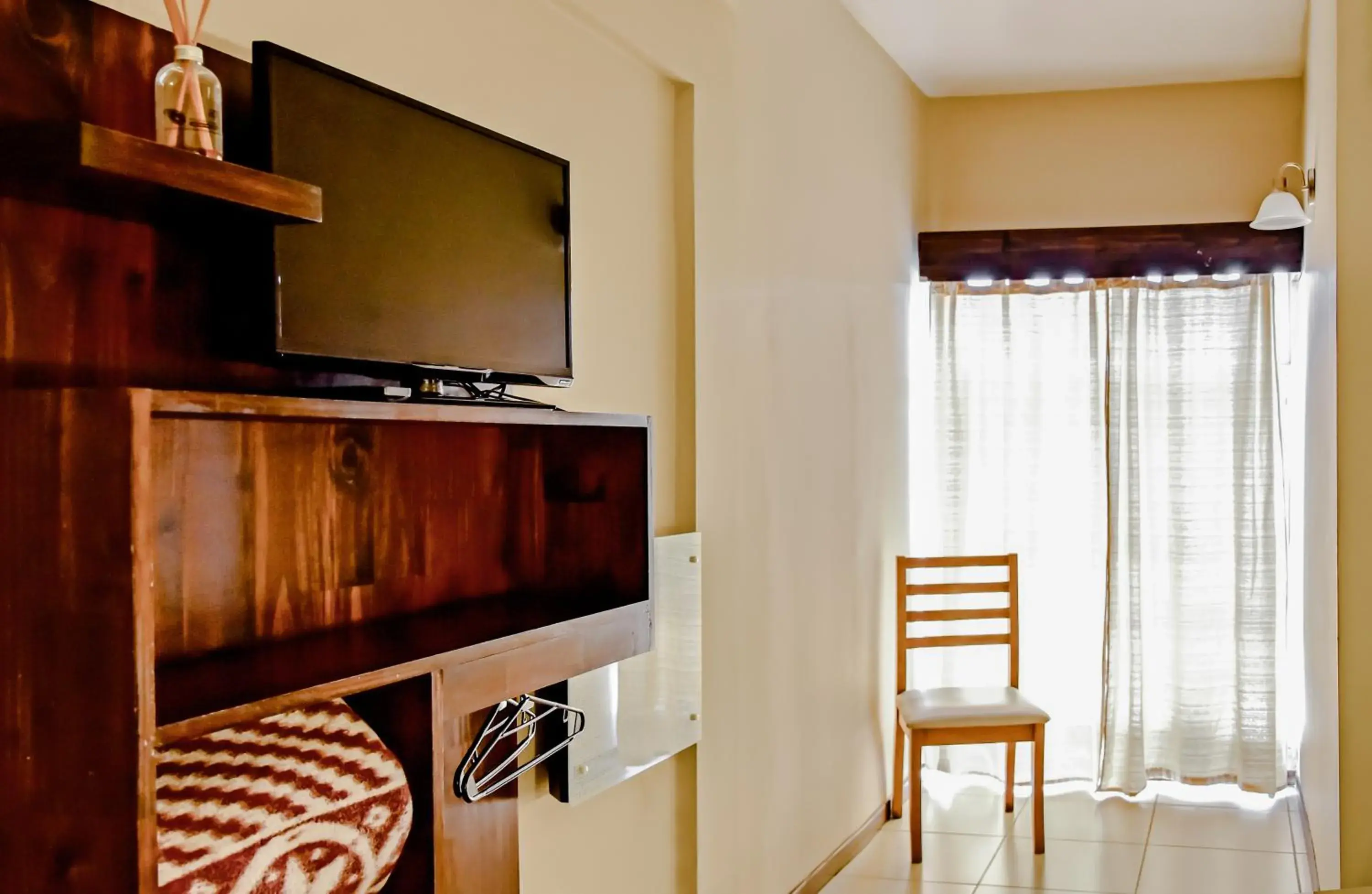 Standard Double or Twin Room with Garden View in Hotel El Paraiso De La Sierra Standard Double or Twin Room with Garden View in Hotel El Paraiso De La Sierra