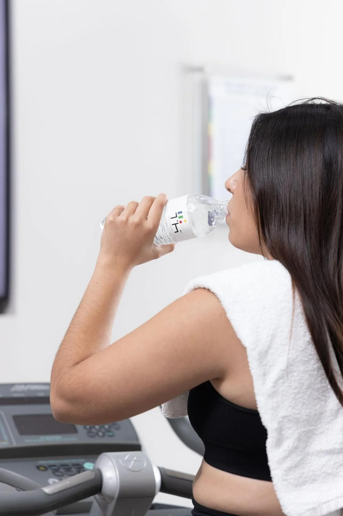 People in TH HOTEL & VIVIENDA