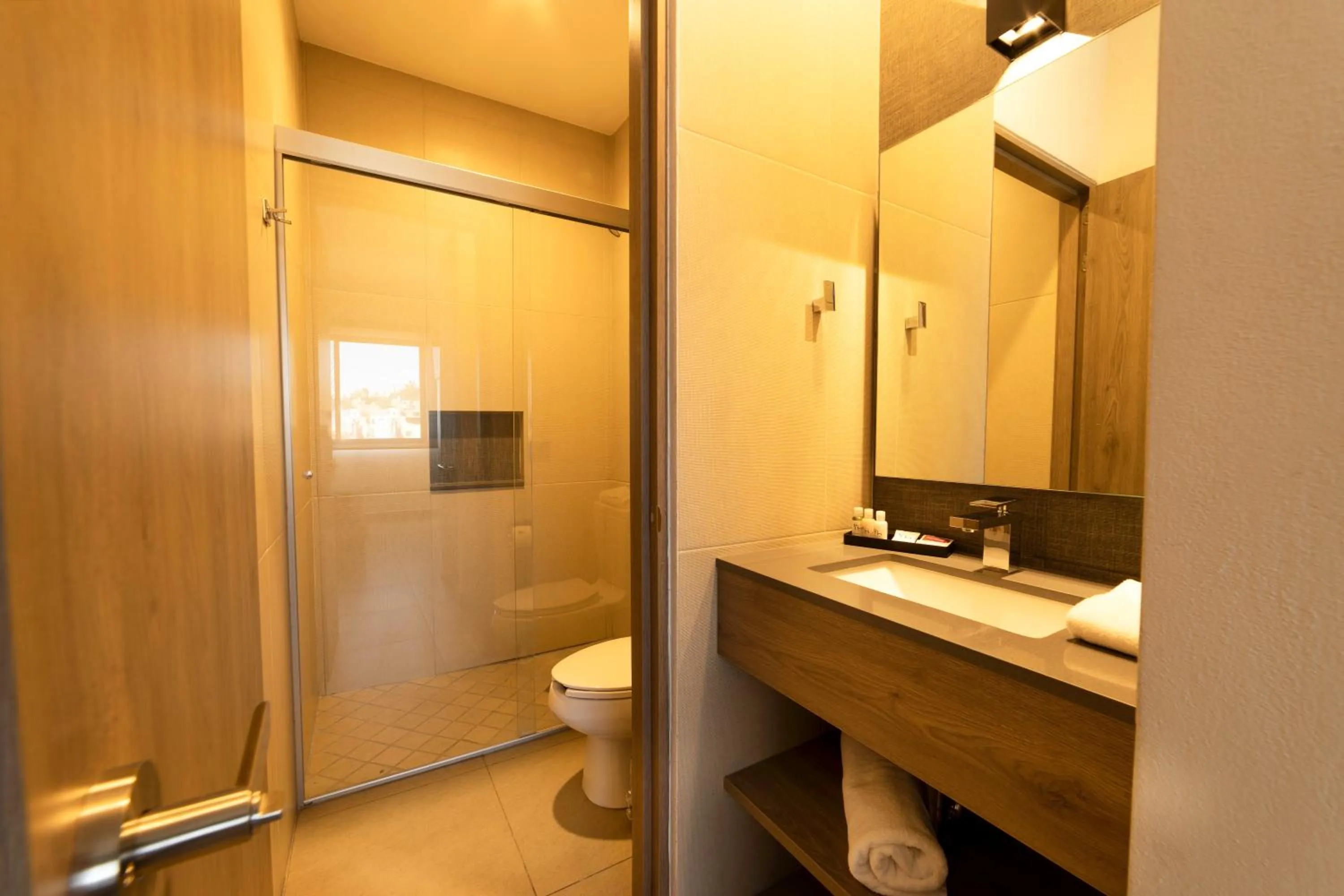 Bathroom in TH HOTEL & VIVIENDA