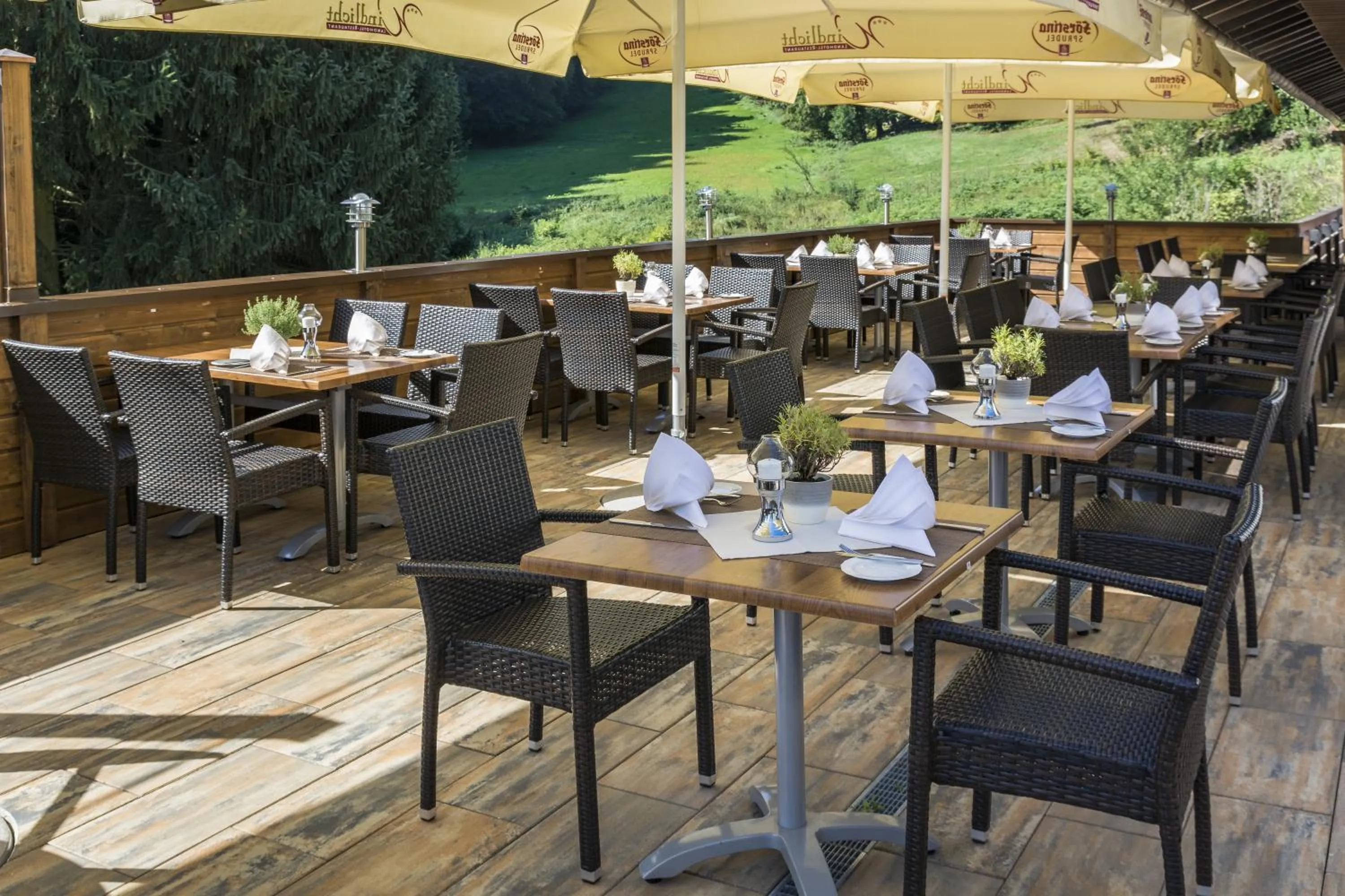 Restaurant/places to eat in Landhotel Windlicht