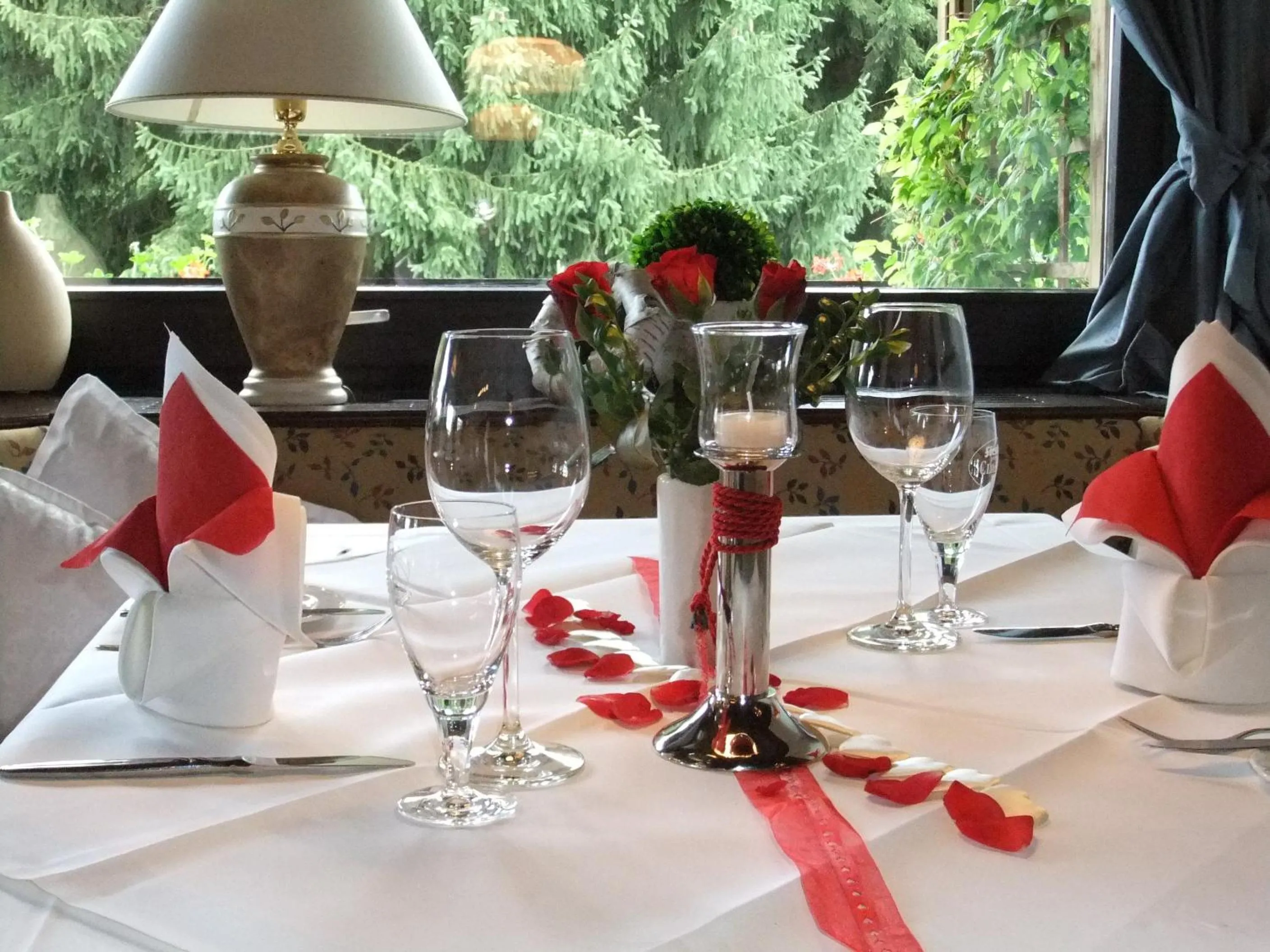 Restaurant/places to eat in Landhotel Windlicht