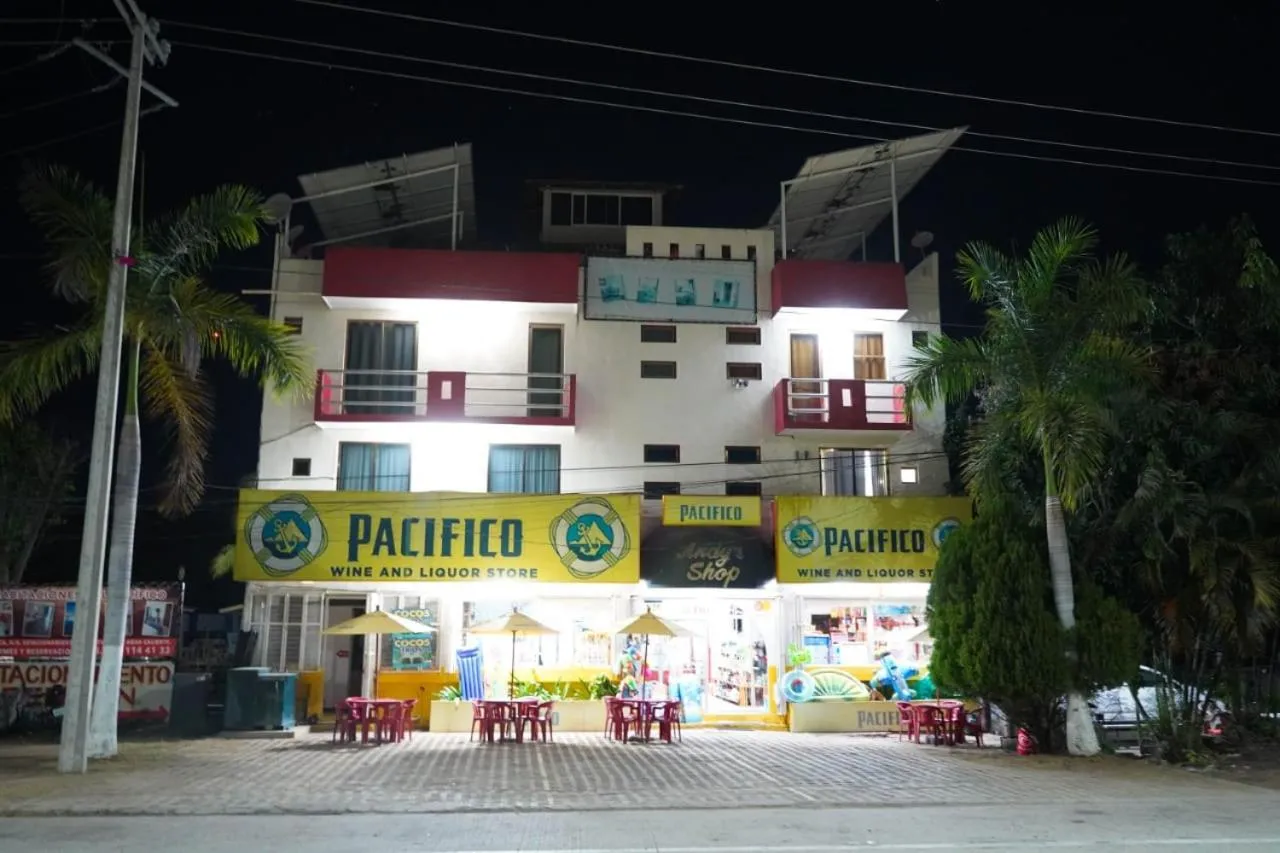 Property building in Habitaciones del Pacifico