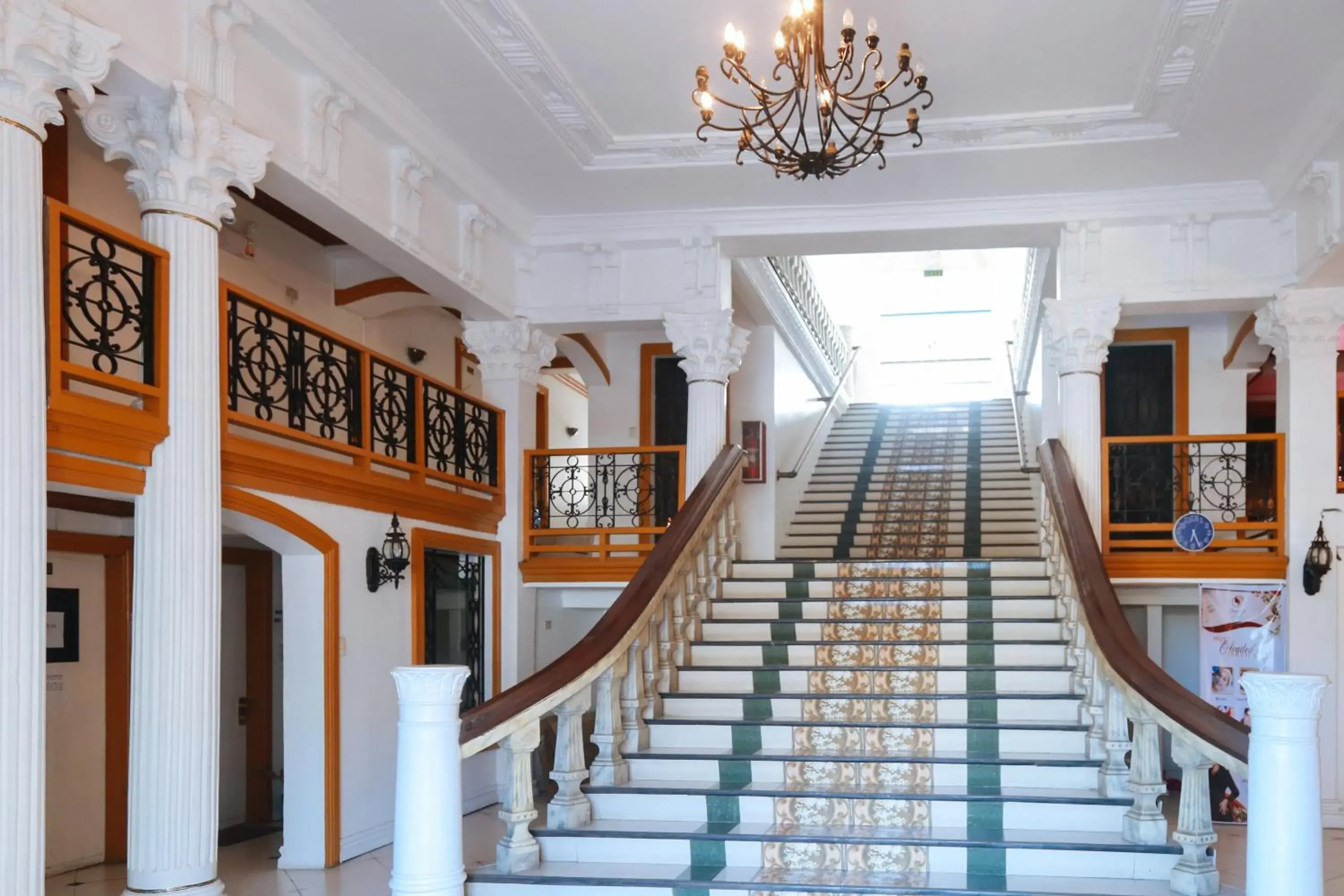 Lobby or reception in RedDoorz Plus @ Castle Chateau Iloilo Lobby or reception in RedDoorz Plus @ Castle Chateau Iloilo