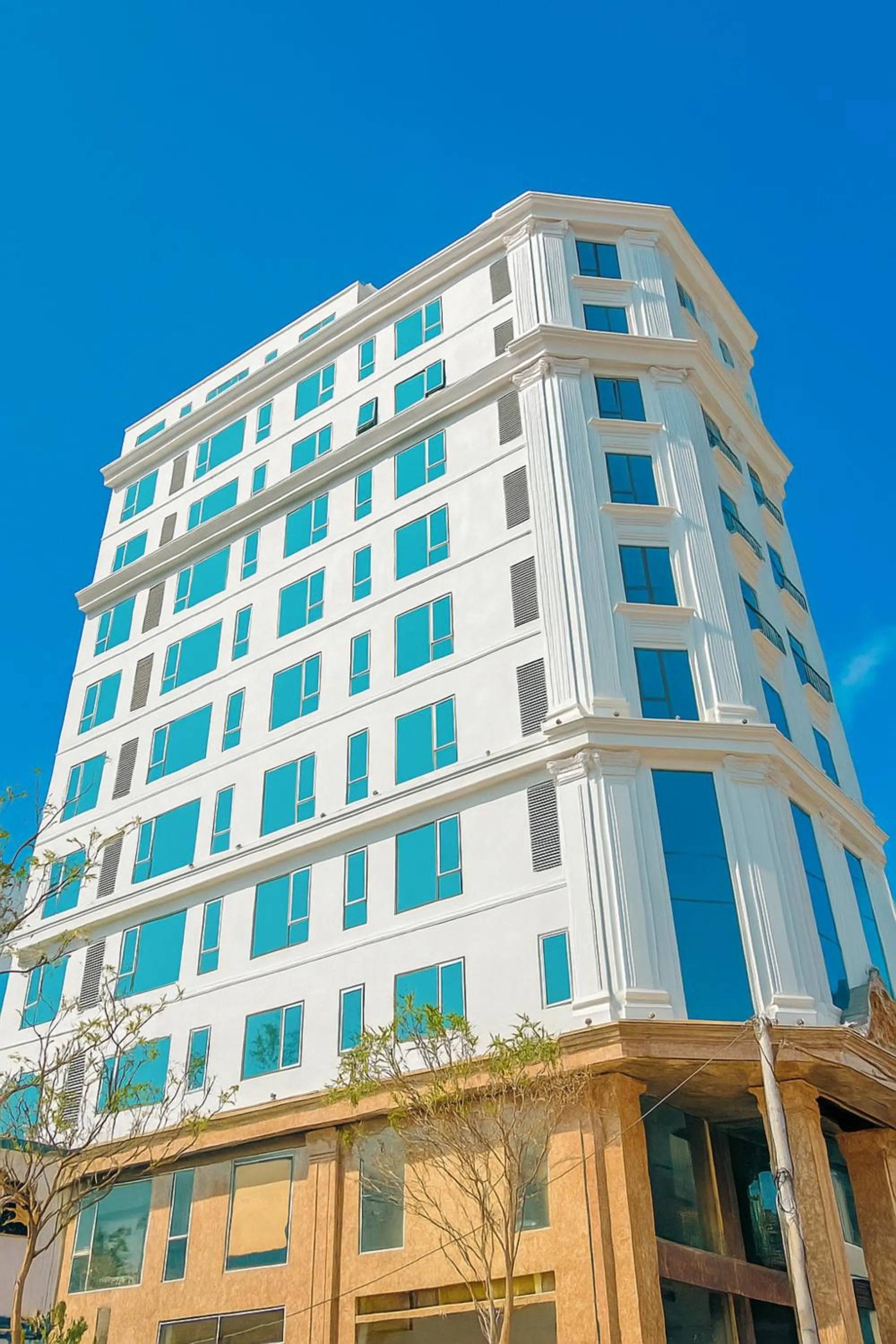 Property building in Kingdom Hotel Cua Lo