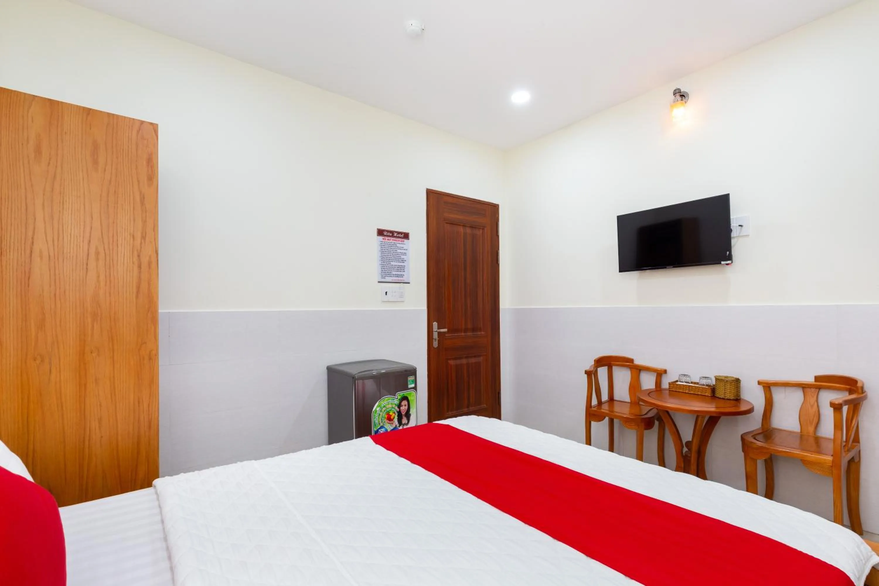 Bed in Rita Hotel Gò Vấp gần Bệnh Viện 175