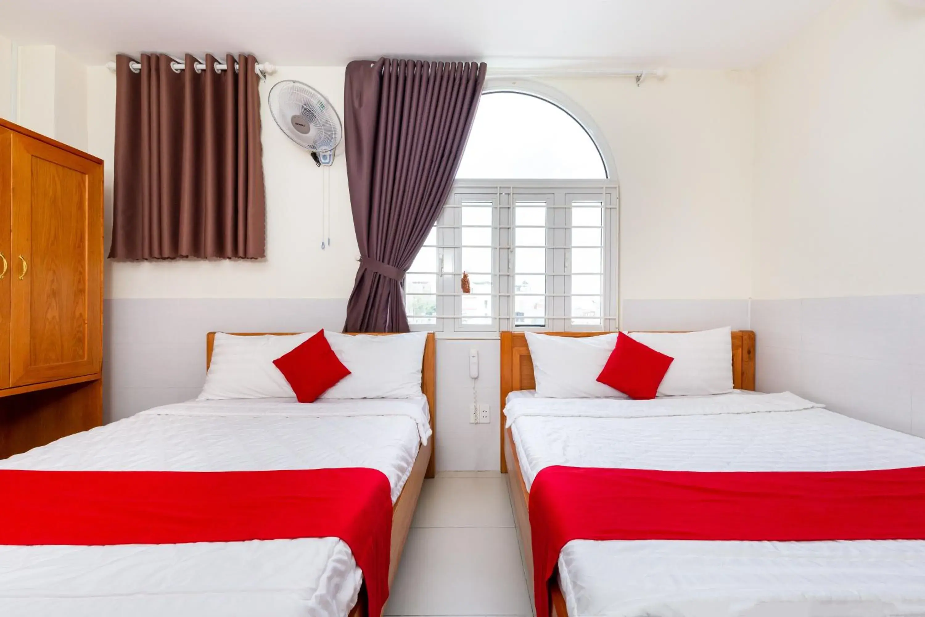 Bed in Rita Hotel Gò Vấp gần Bệnh Viện 175 Bed in Rita Hotel Gò Vấp gần Bệnh Viện 175