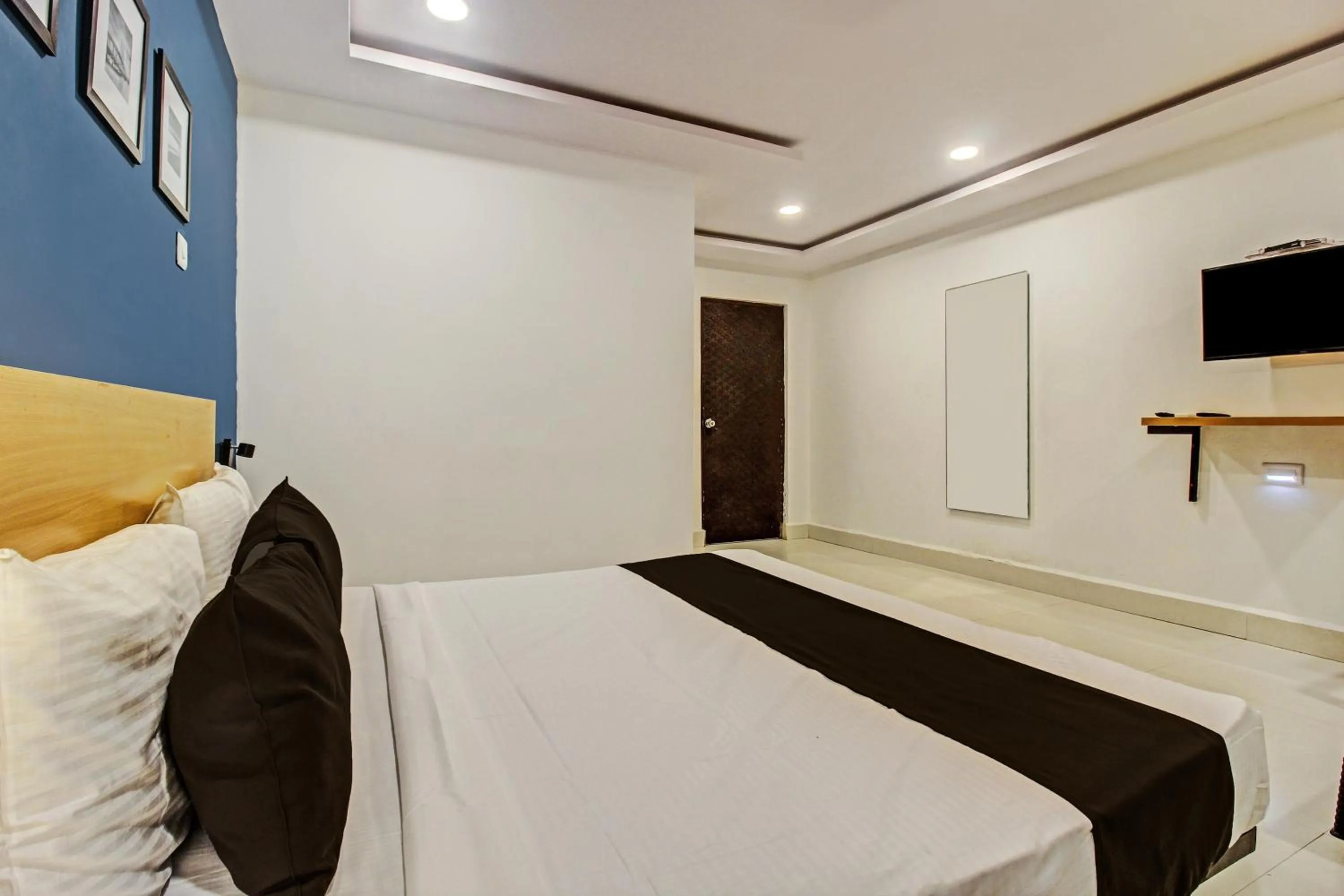 Bedroom, Bed in Hotel O Qualia Miyapur