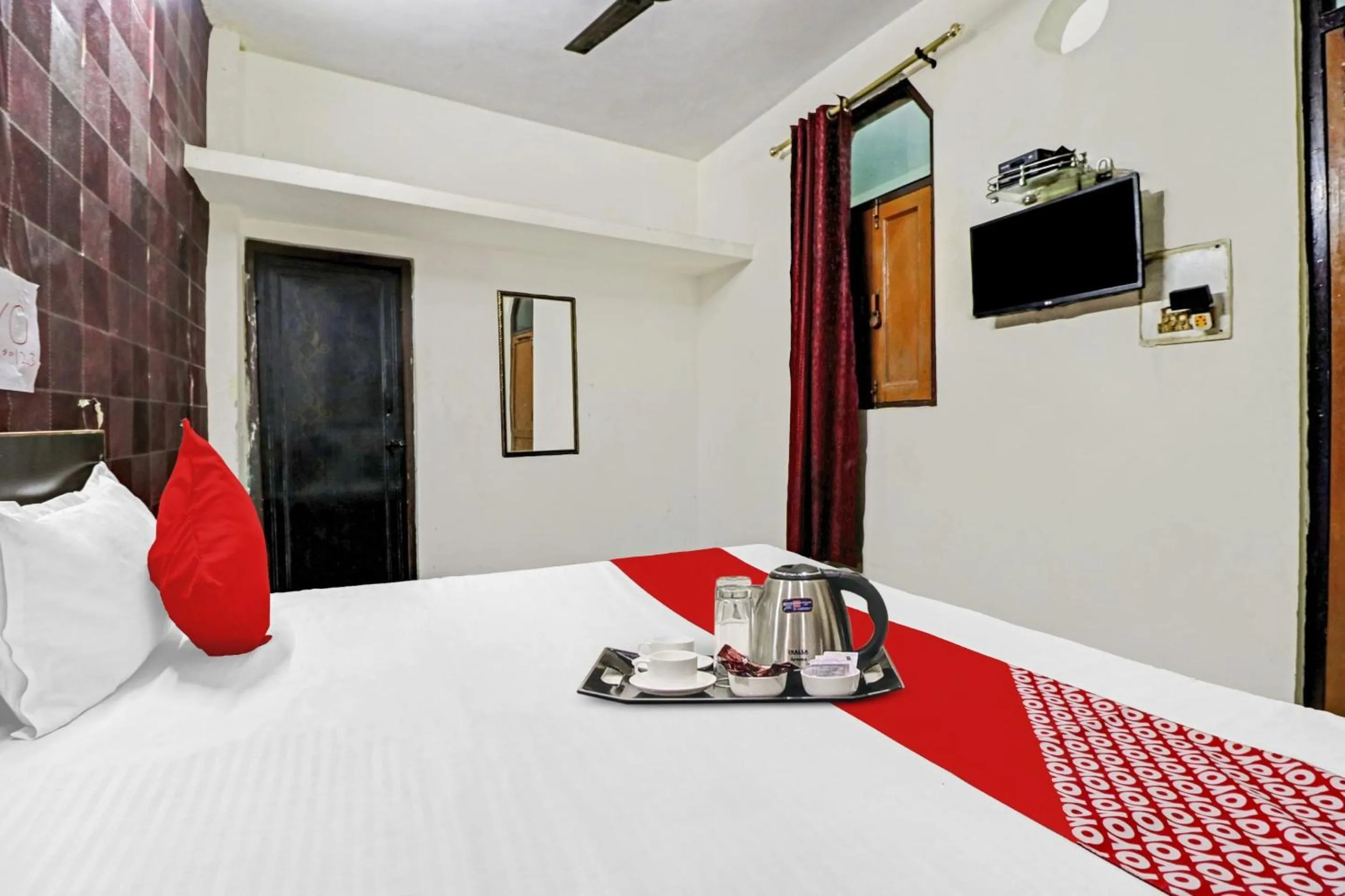 Bedroom in Hotel O Lion Home Stay