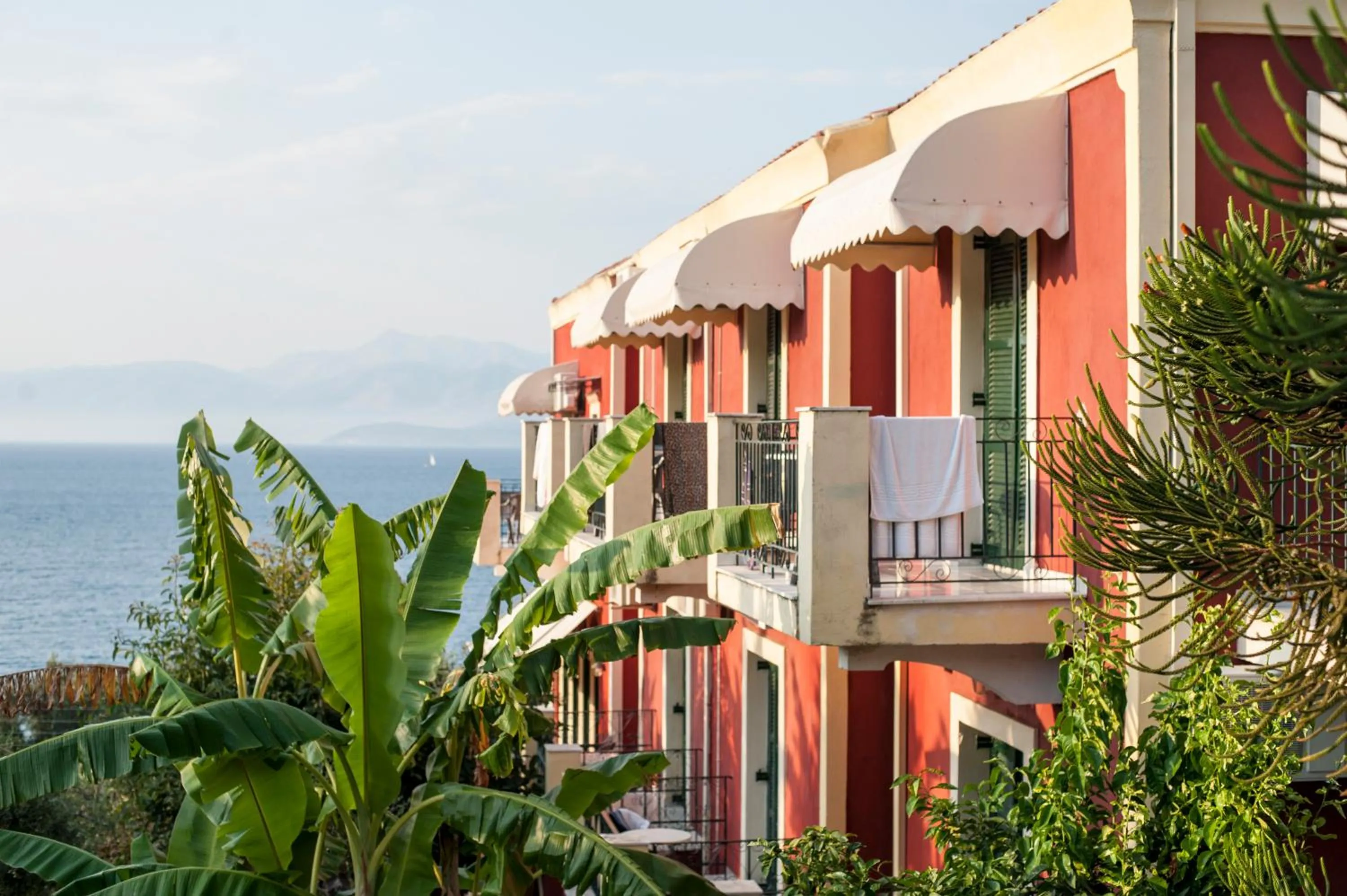 Apraos Bay Hotel In Kalamaki Beach, 3 stars hotel