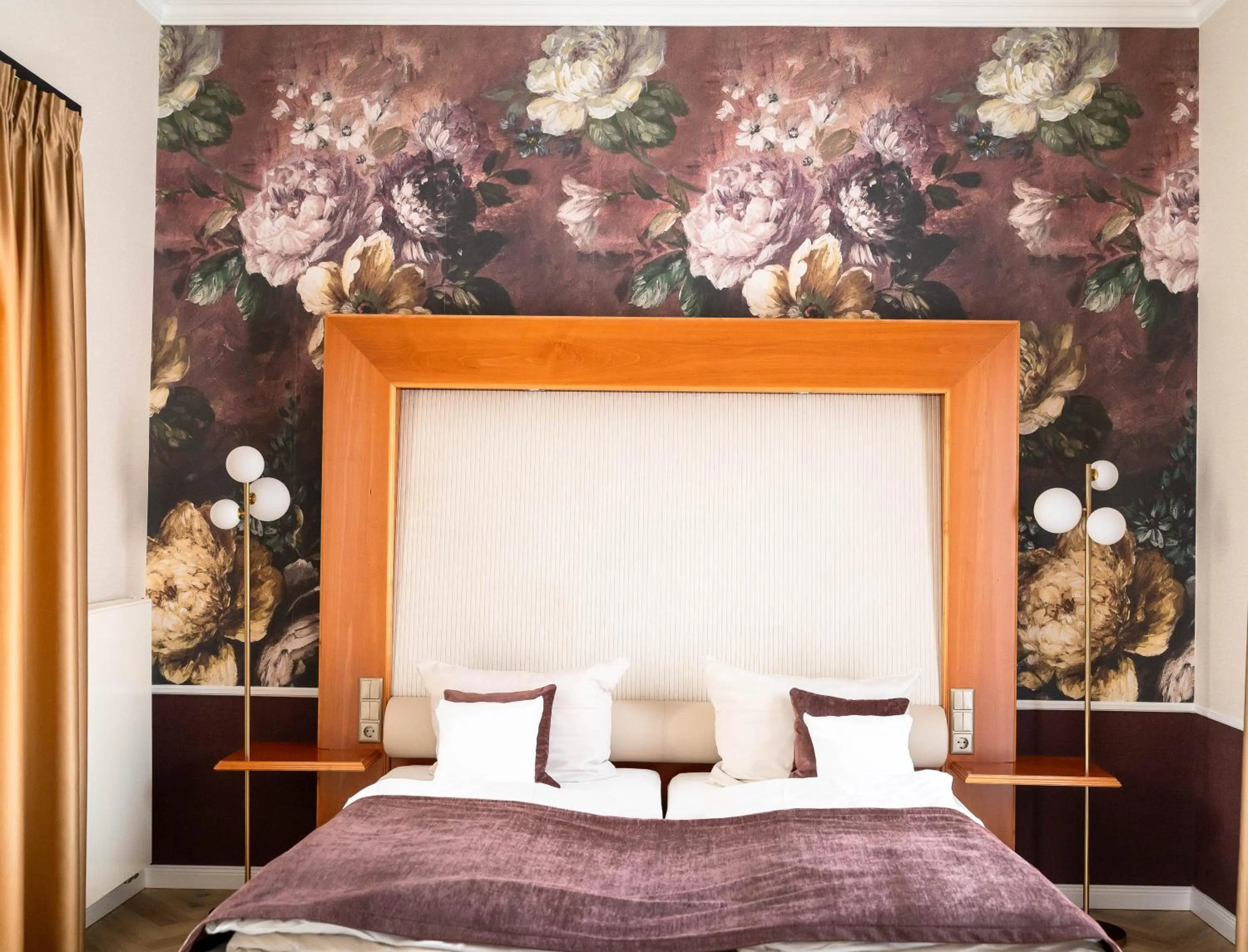 Bed in Hotel Im Engel