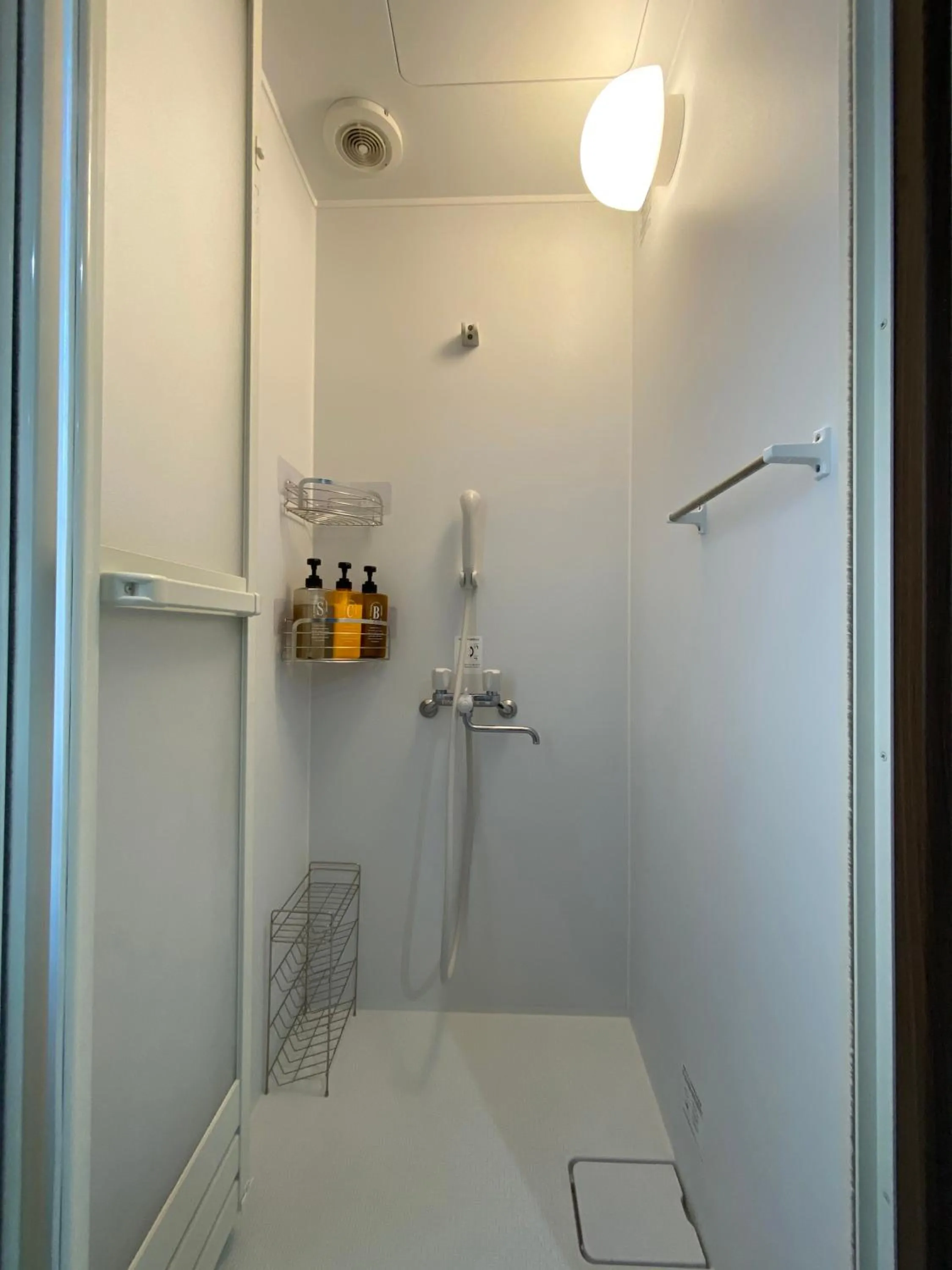 Shower in Wonderful stay TOKYO nakanoshinbashi