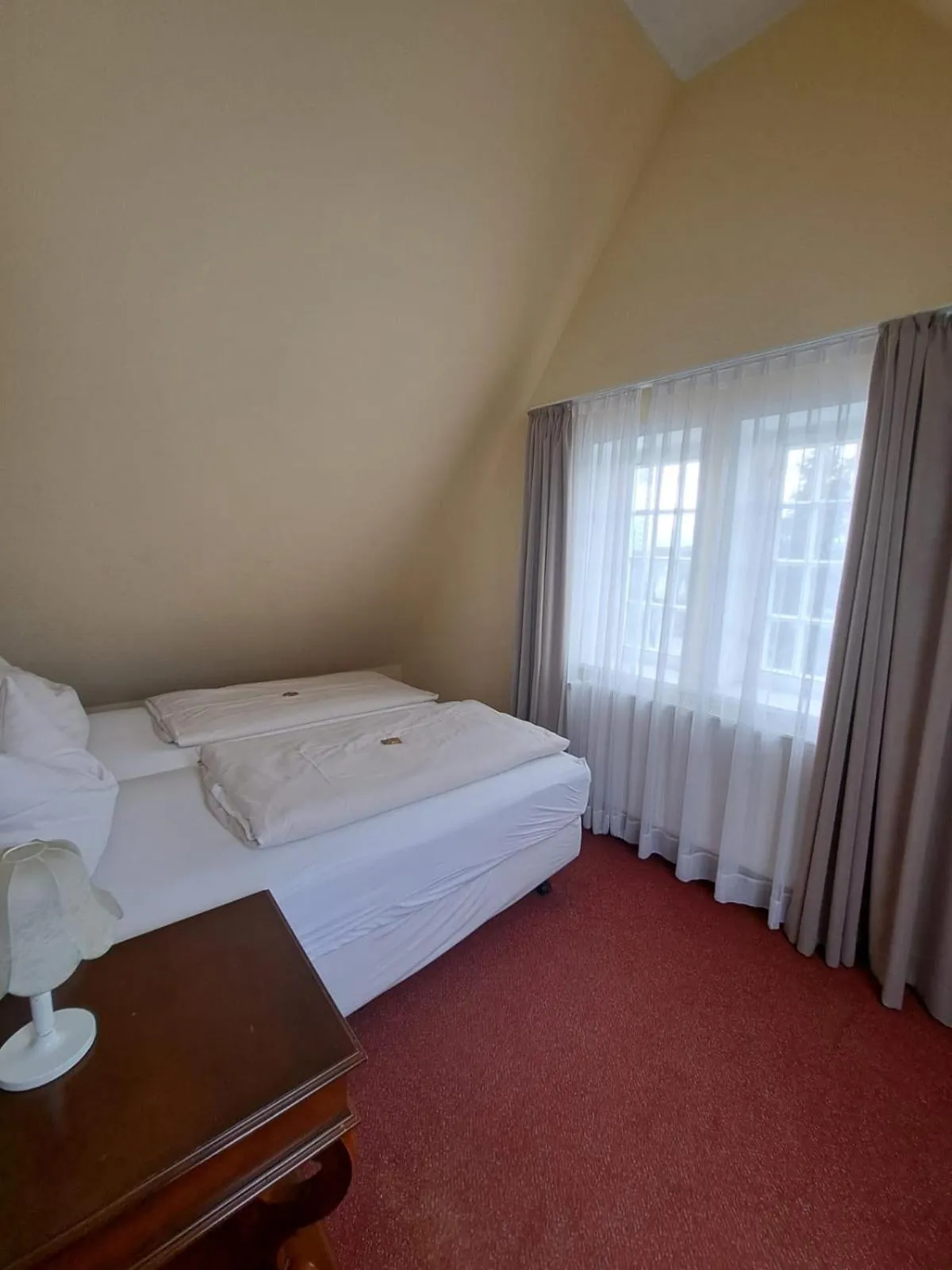 Bed in Hotel Rosengarten