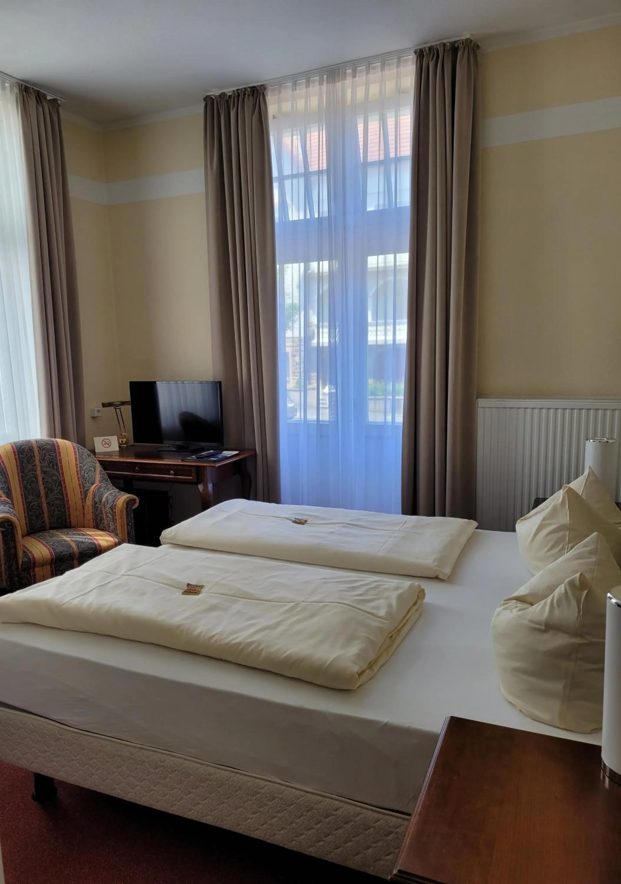 Bed in Hotel Rosengarten