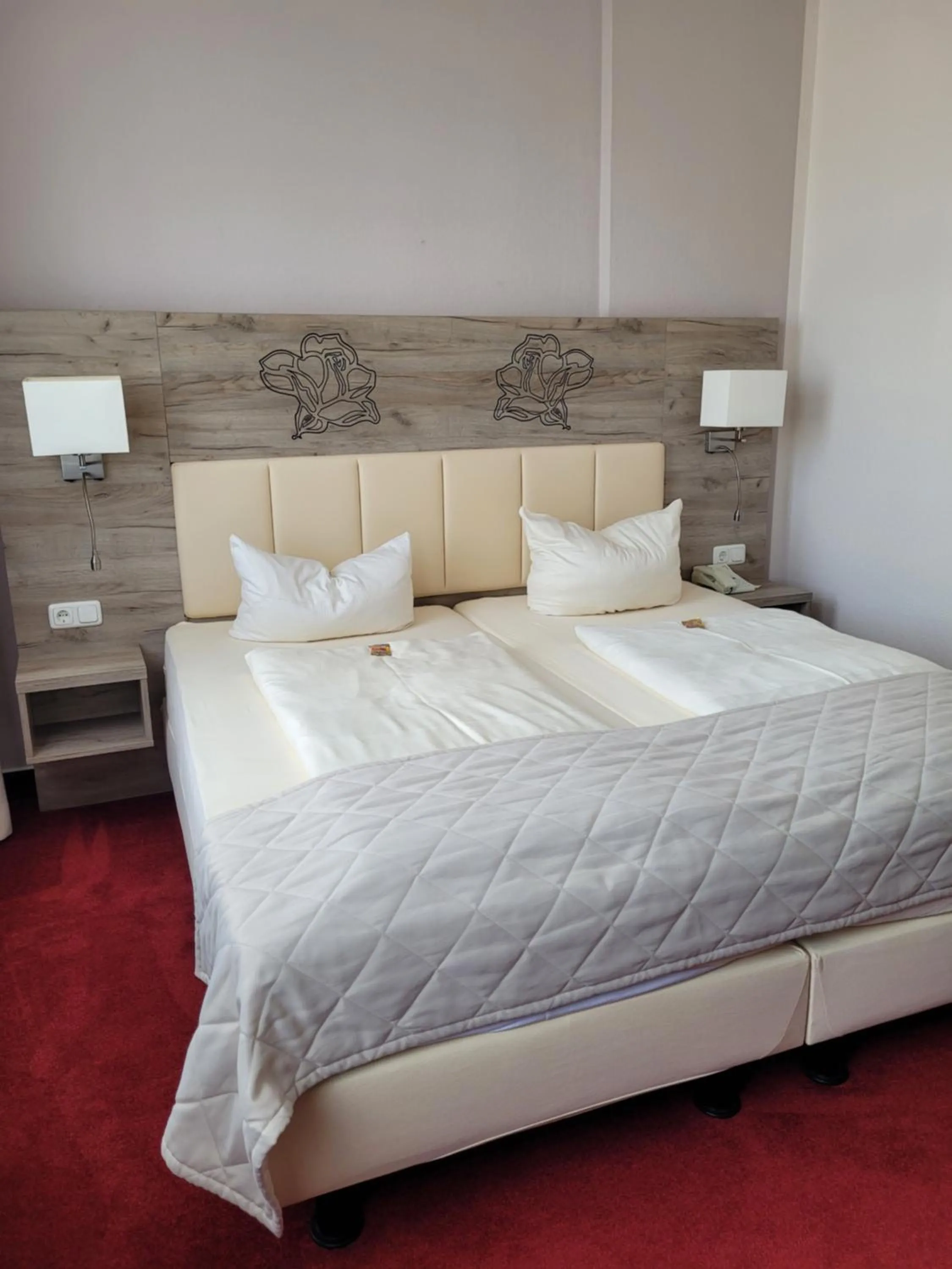 Bed in Hotel Rosengarten