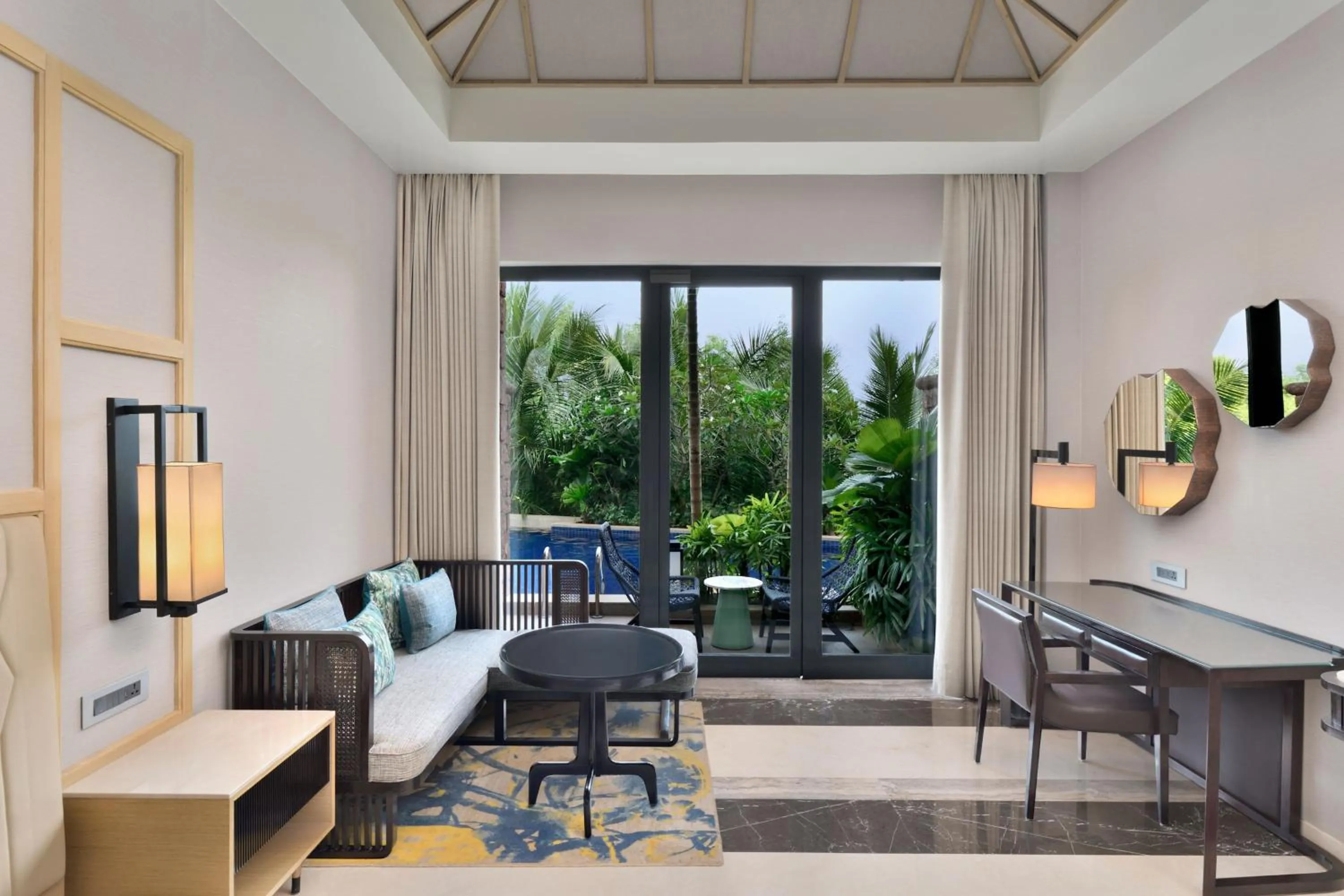 Swimming pool in The Westin Goa