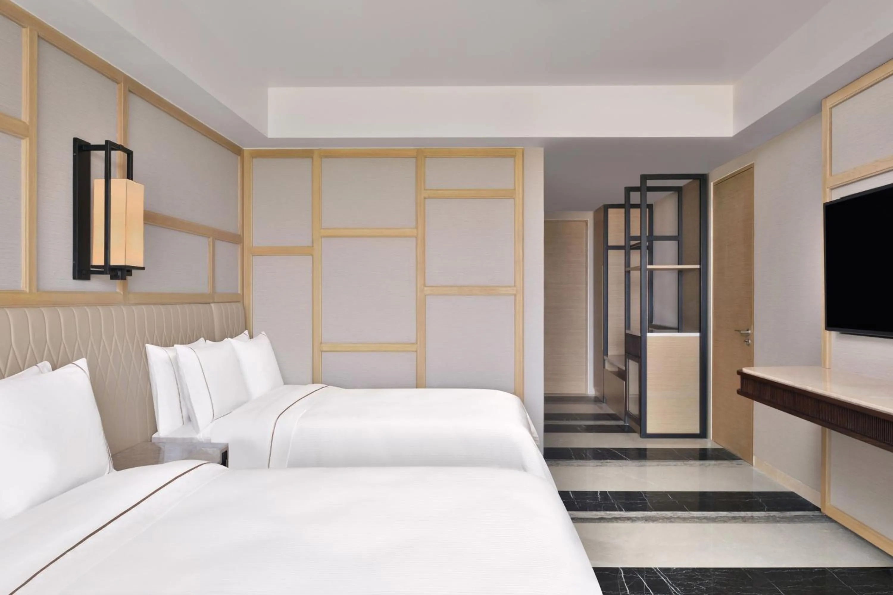 Photo of the whole room, Bed in The Westin Goa