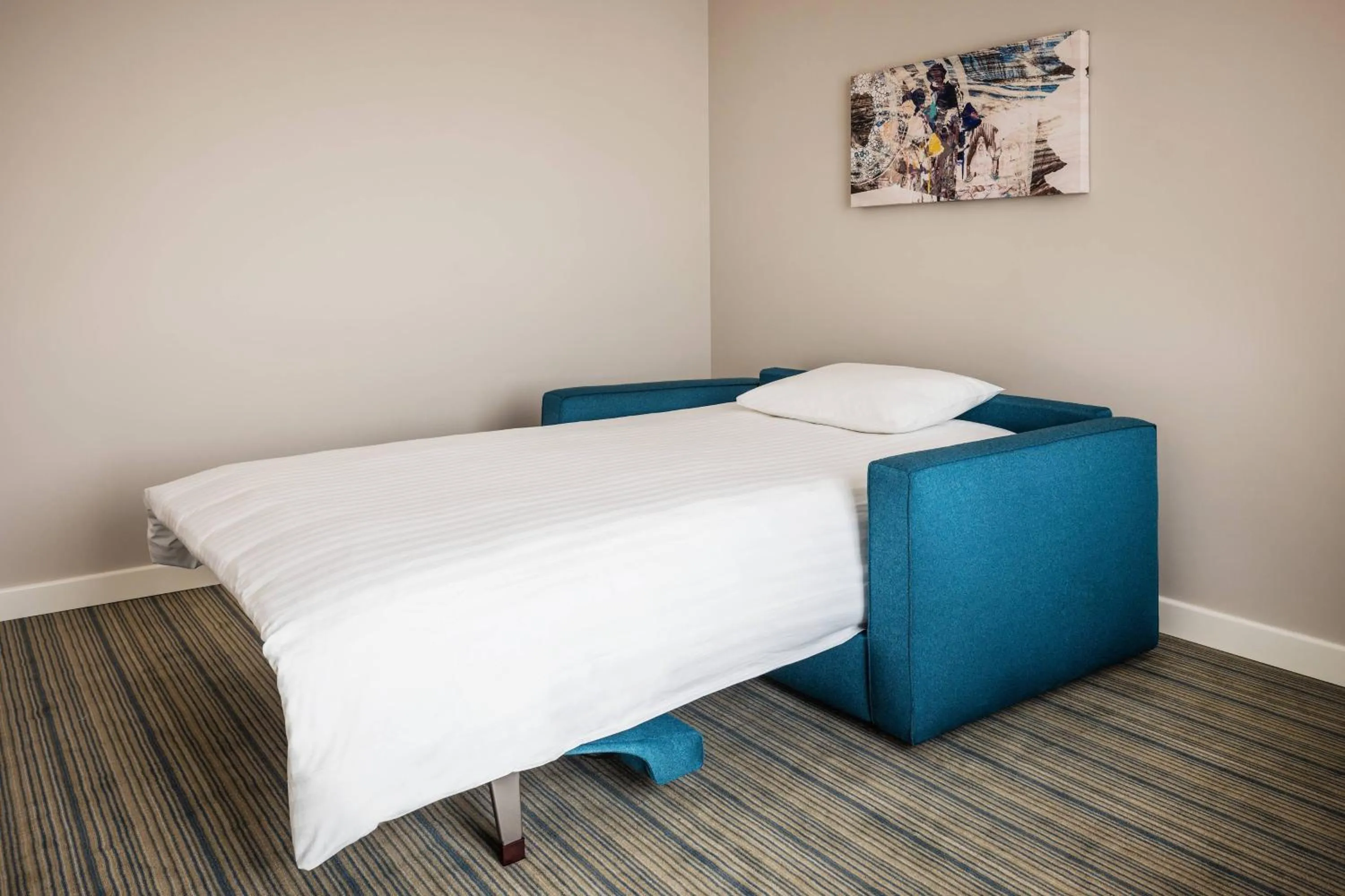 Photo of the whole room, Bed in Courtyard by Marriott Baku