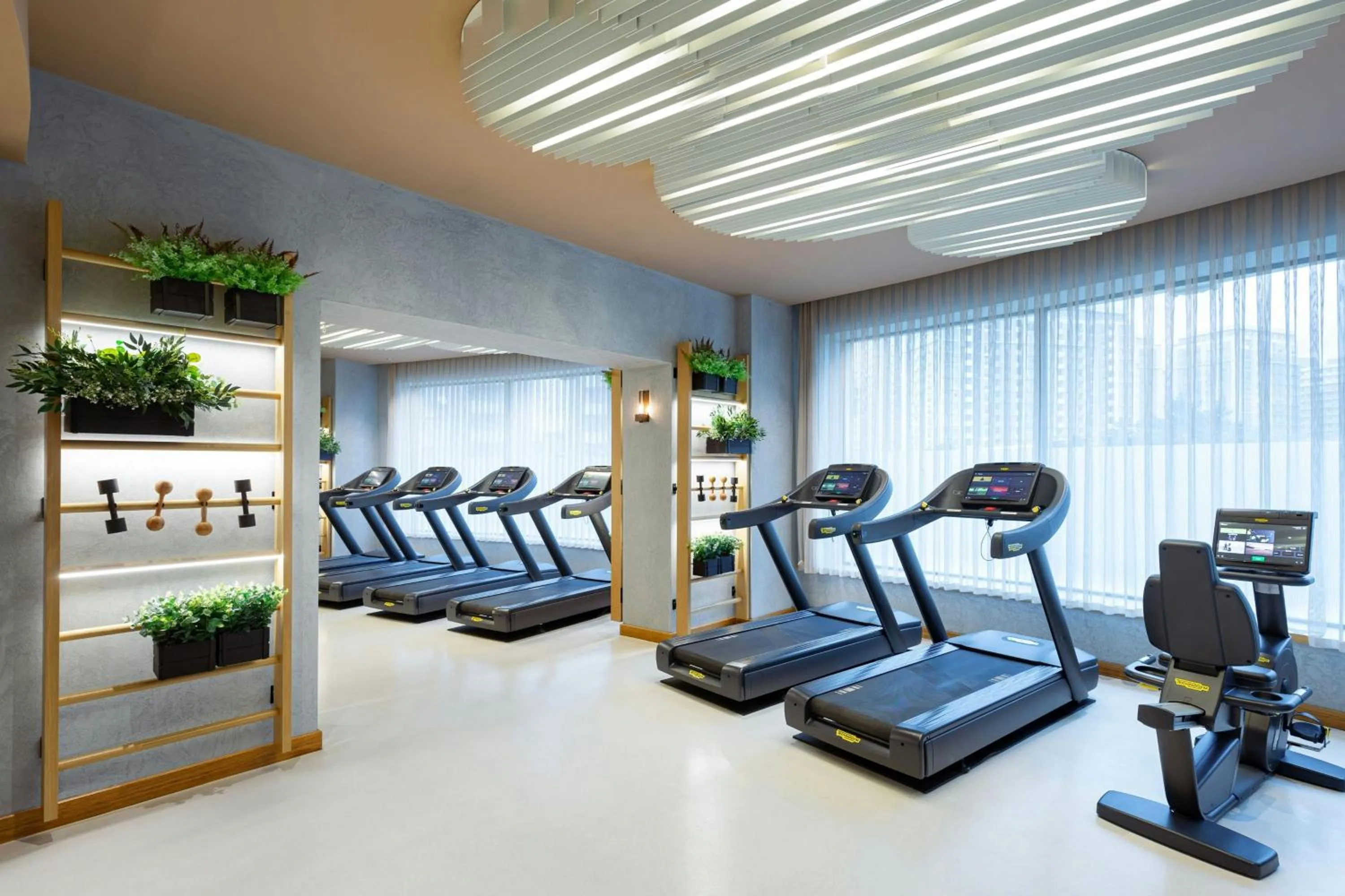 Area and facilities in Courtyard by Marriott Baku