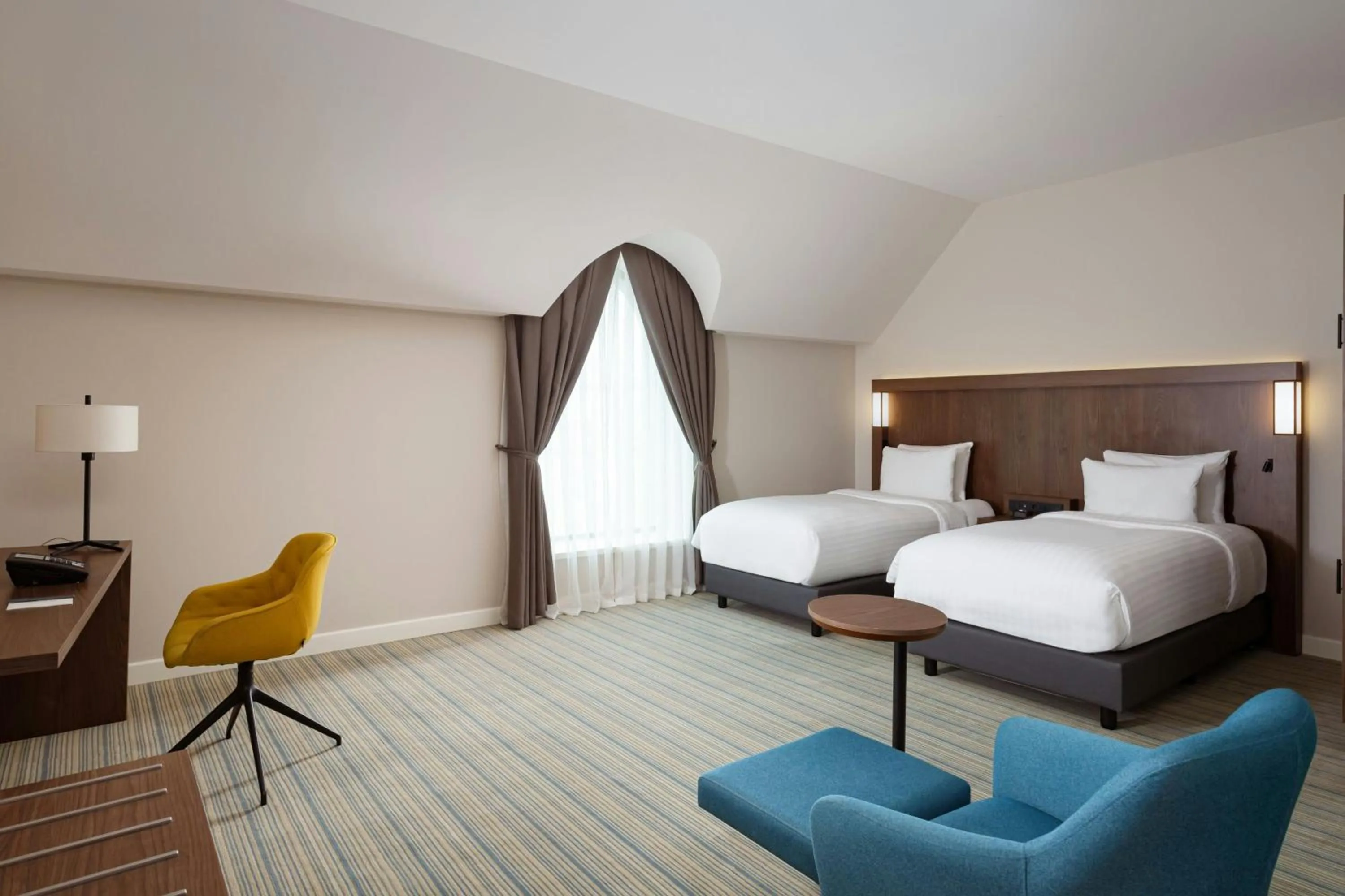 Photo of the whole room, Bed in Courtyard by Marriott Baku