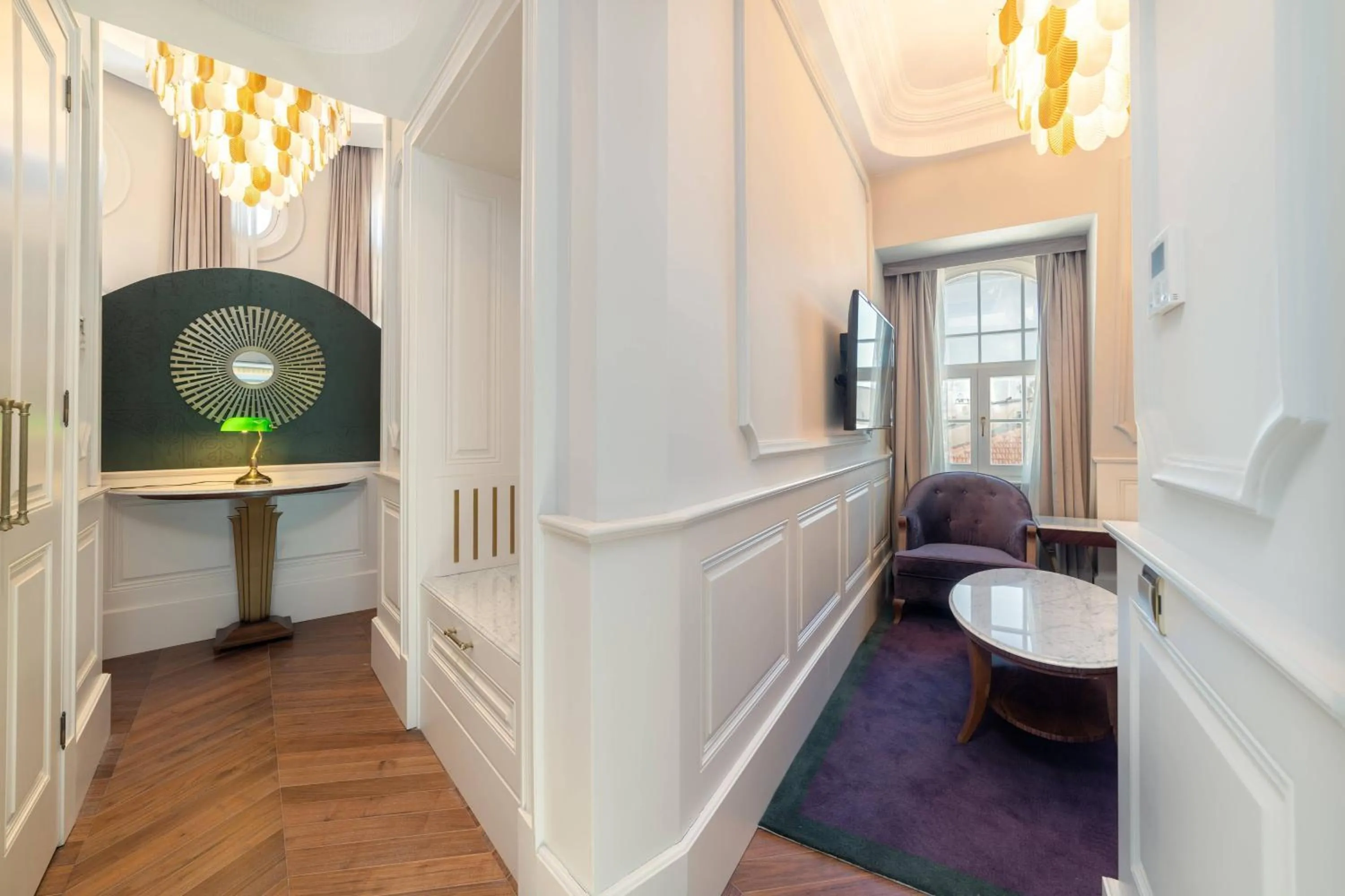 Bedroom in Orientbank Hotel Istanbul, Autograph Collection