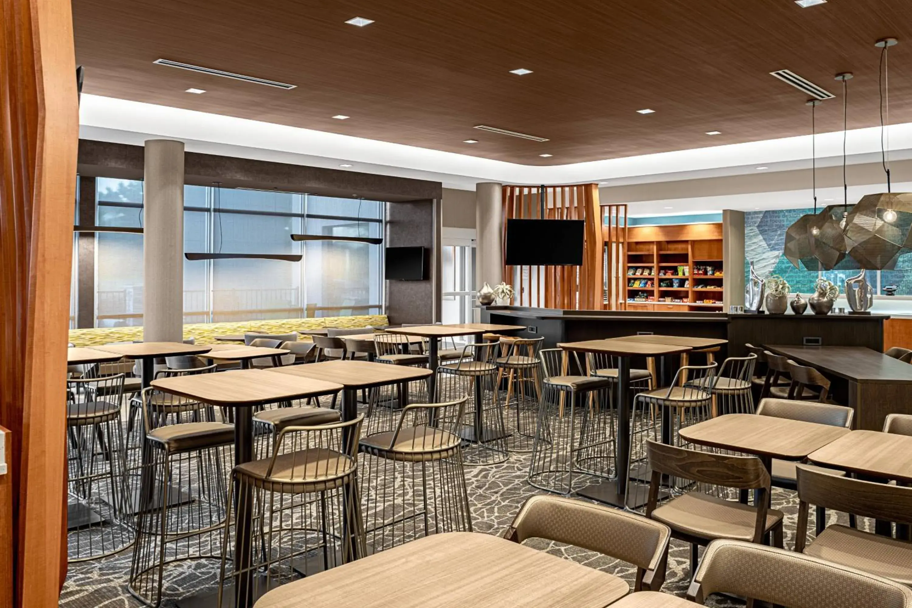 Restaurant/places to eat in SpringHill Suites by Marriott Savannah Richmond Hill Restaurant/places to eat in SpringHill Suites by Marriott Savannah Richmond Hill