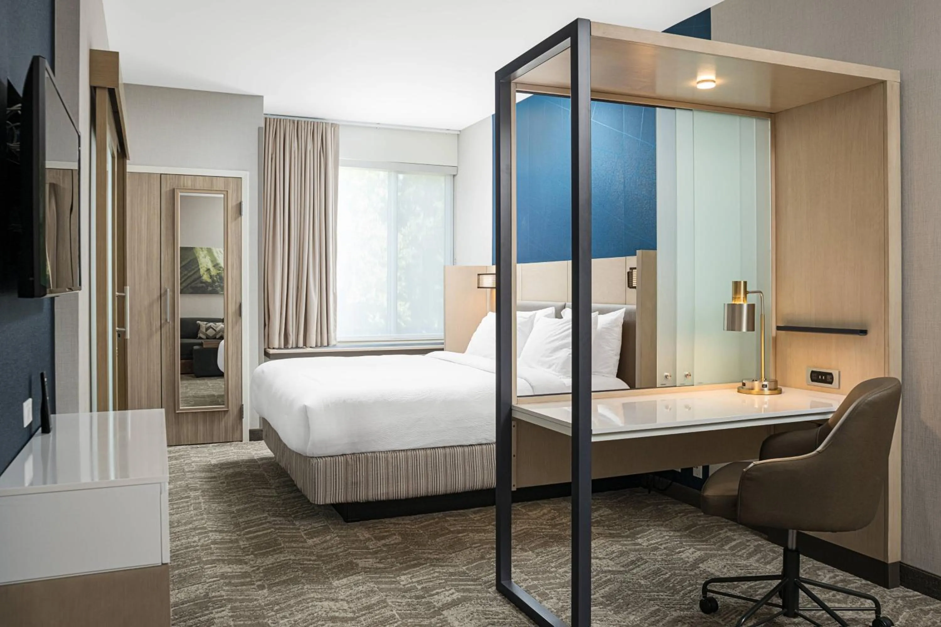 Photo of the whole room, Bed in SpringHill Suites by Marriott Savannah Richmond Hill