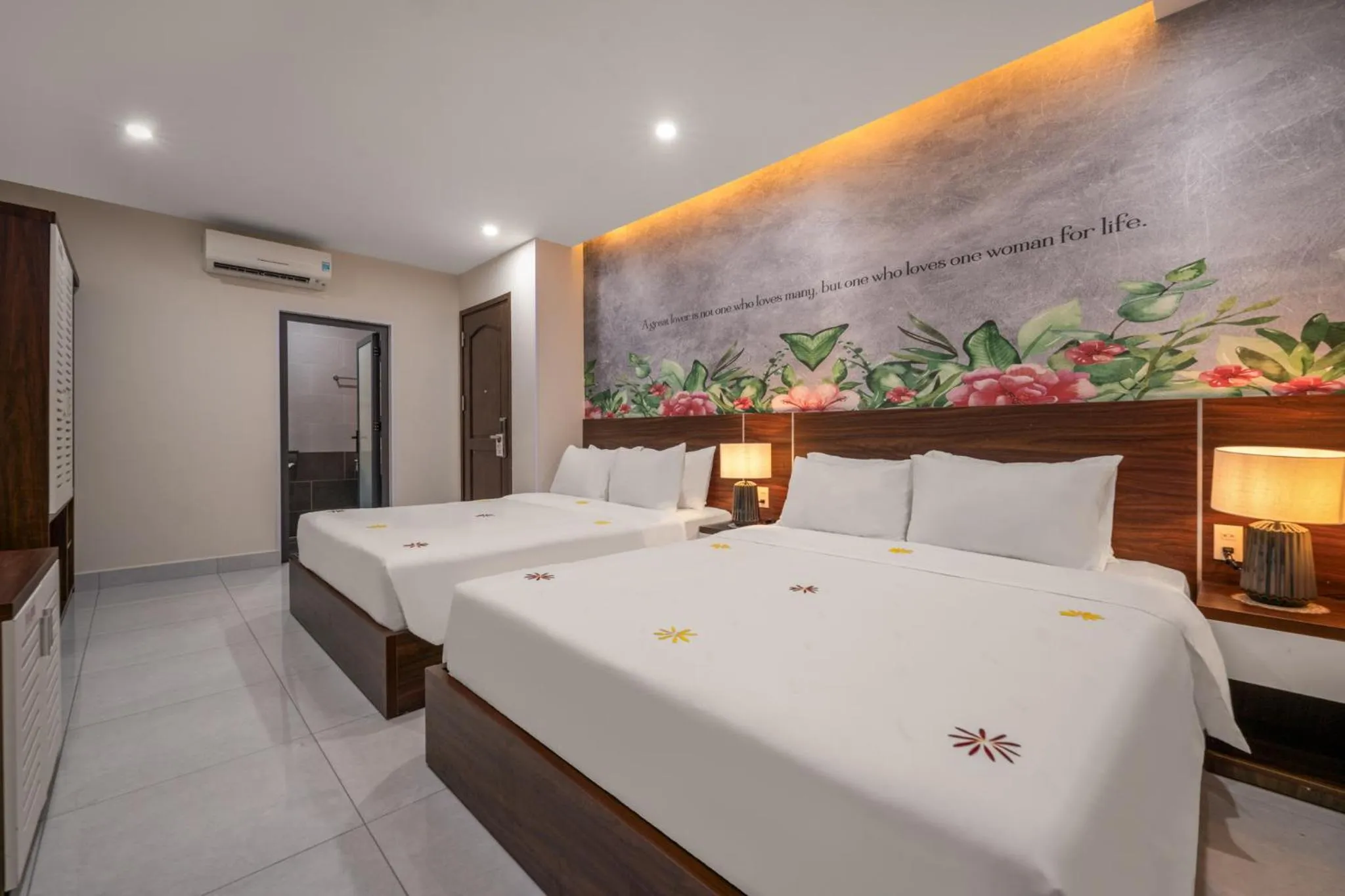 Photo of the whole room, Bed in KLY Hotel Vung Tau