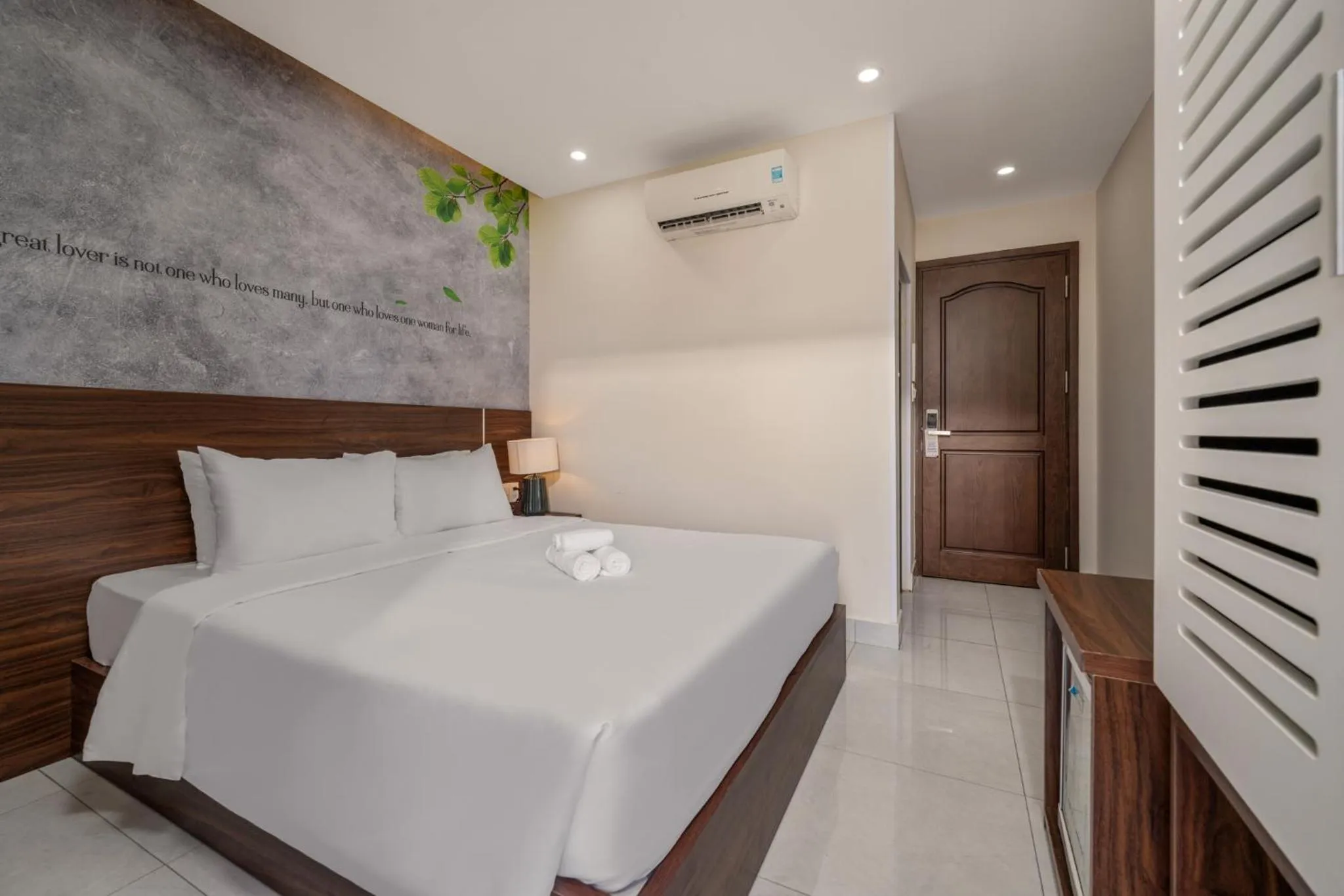 Photo of the whole room, Bed in KLY Hotel Vung Tau