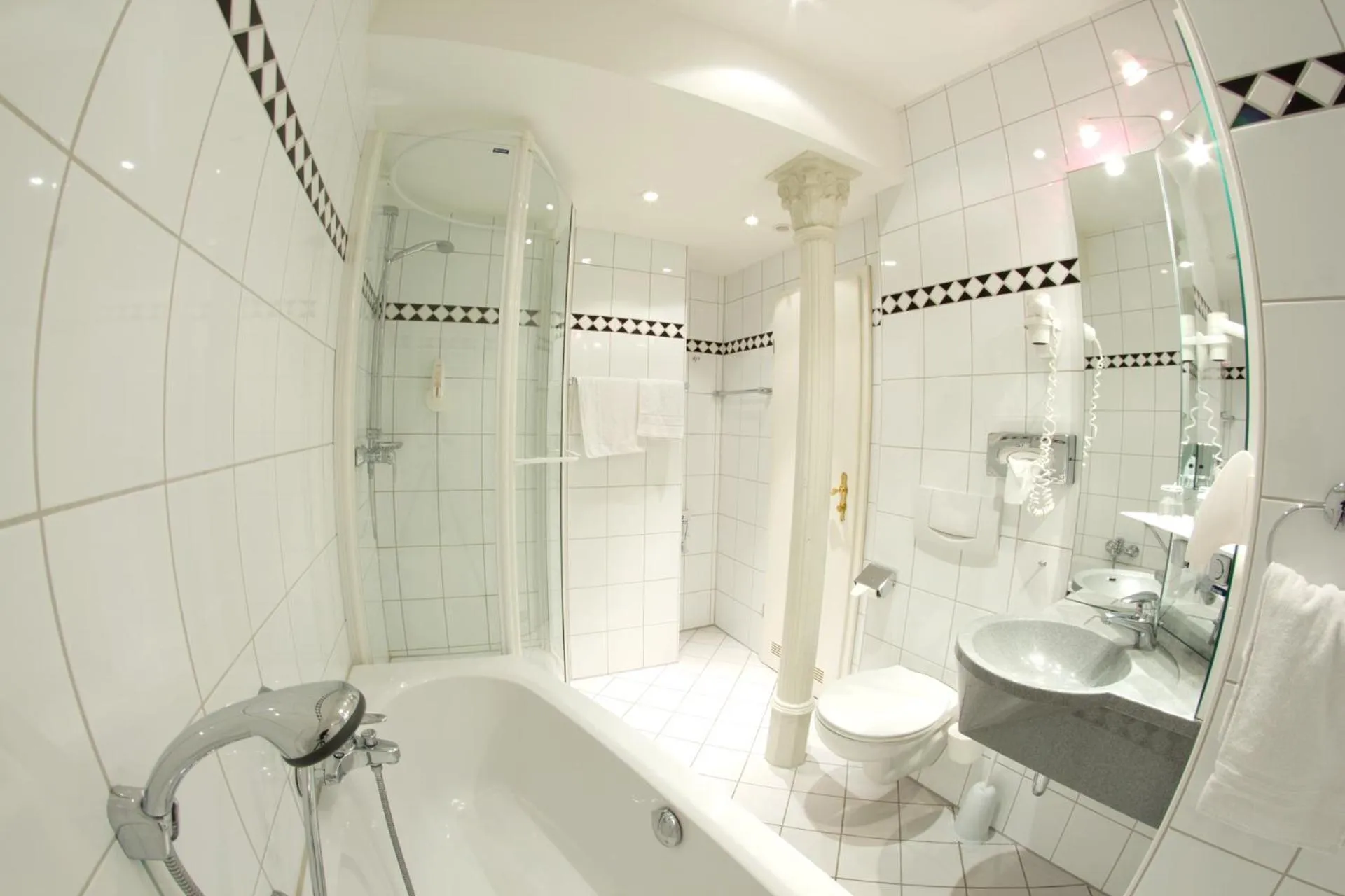 Bathroom in Hotel Krone