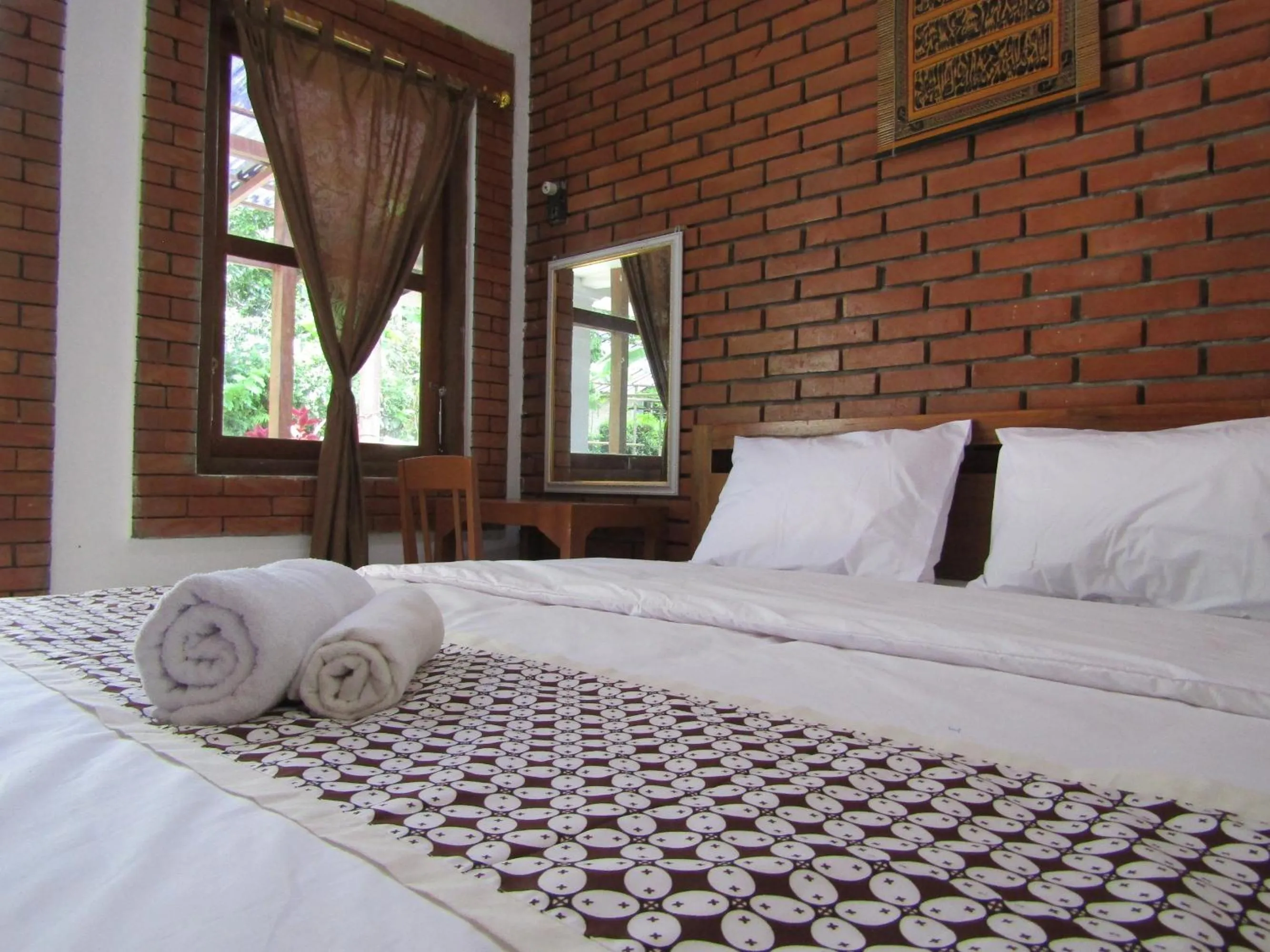 Bedroom, Bed in Penginapan Udin Syariah Bukit Rhema