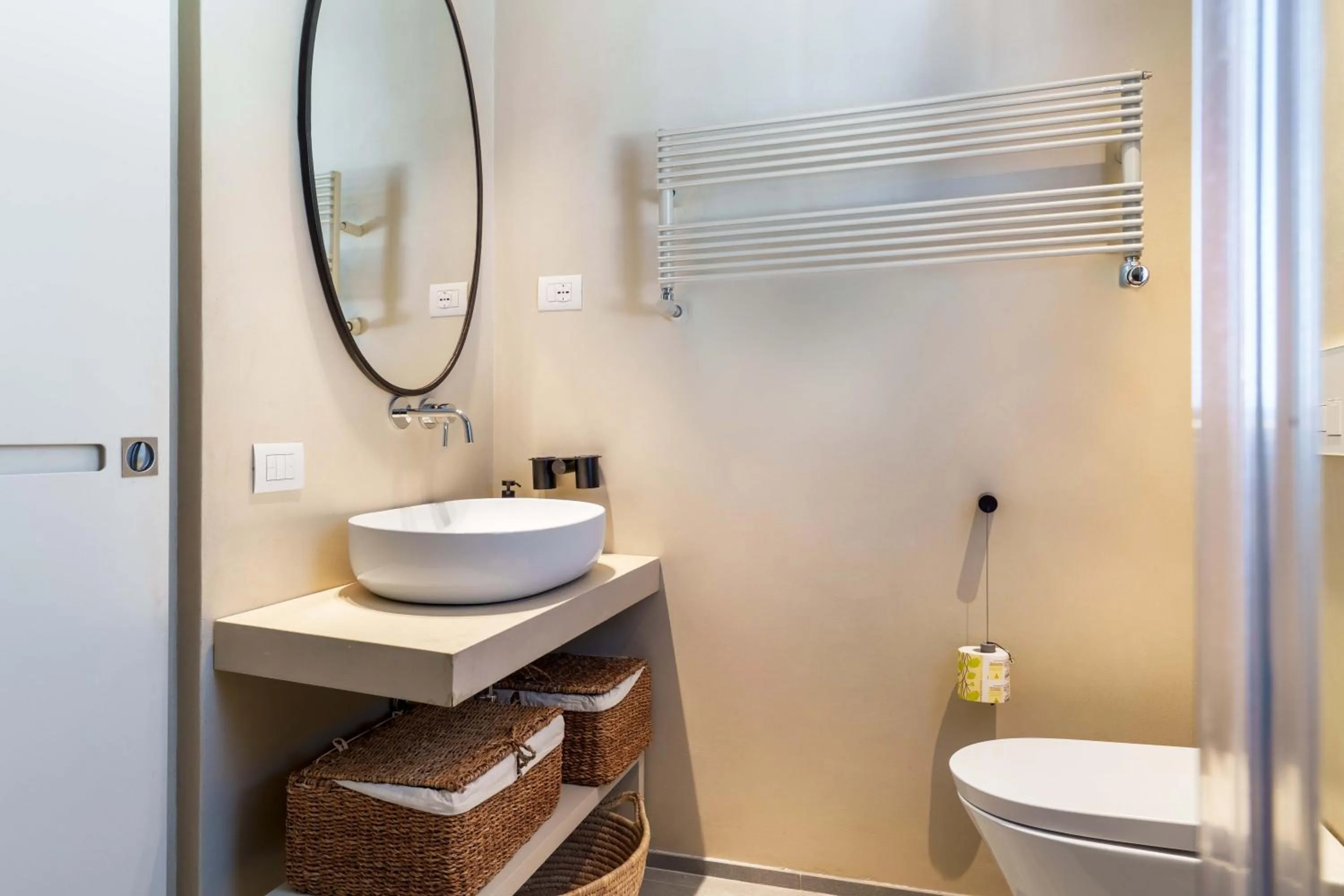 Bathroom in Domìa Boutique Hotel e Cucina