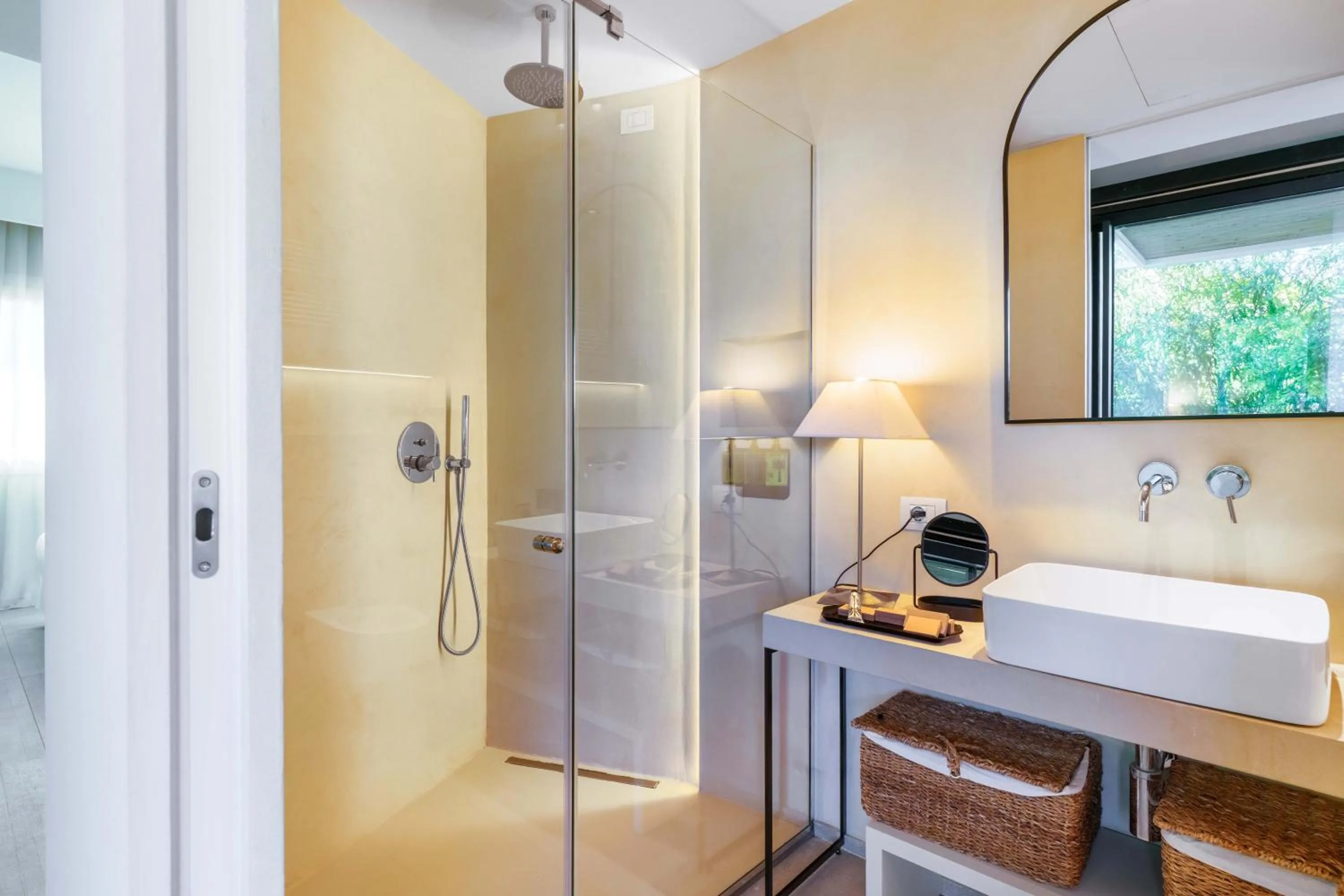 Bathroom in Domìa Boutique Hotel e Cucina